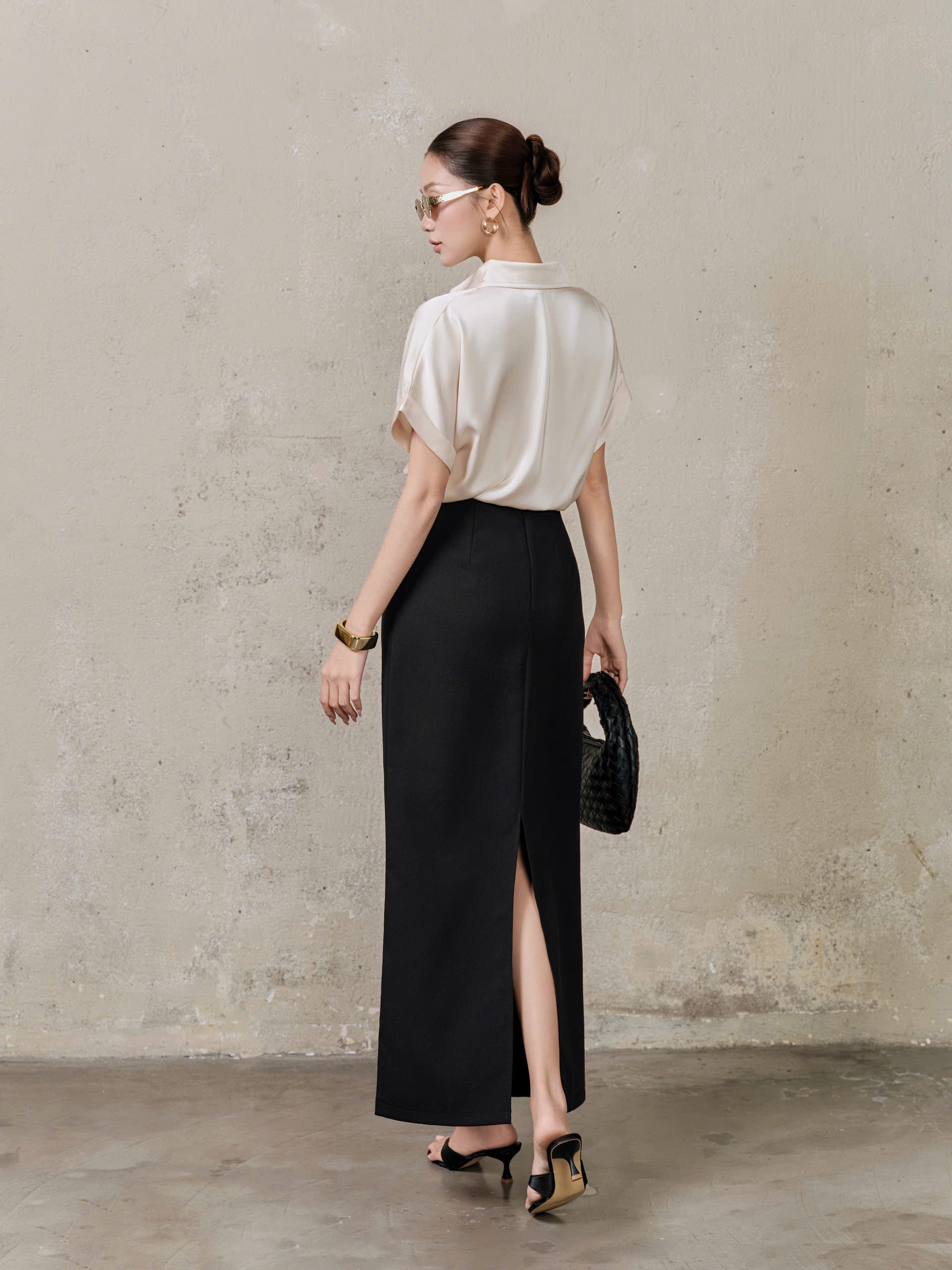 Chân váy dài BACK SLIT SKIRT