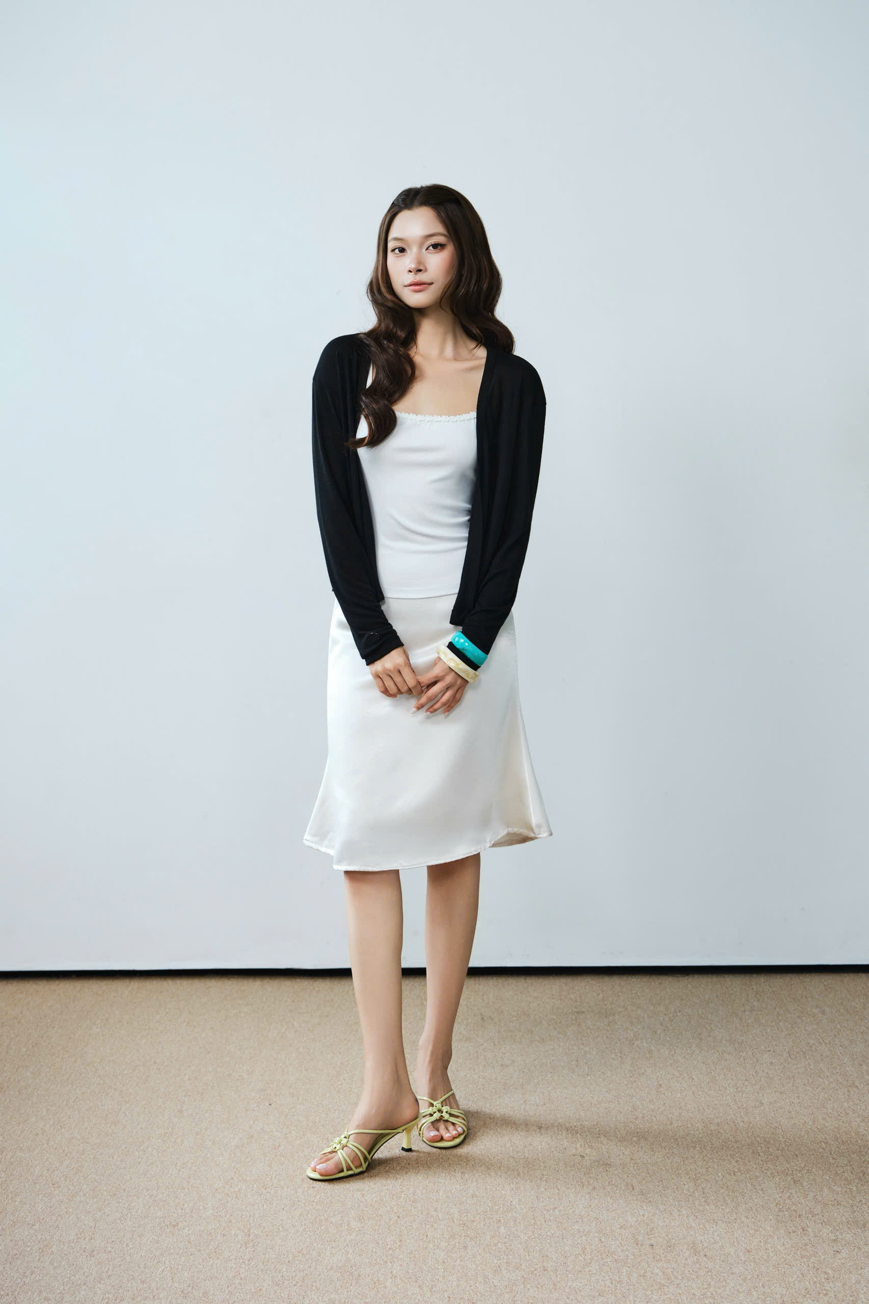 Chân váy lửng MIDI SILK SKIRT