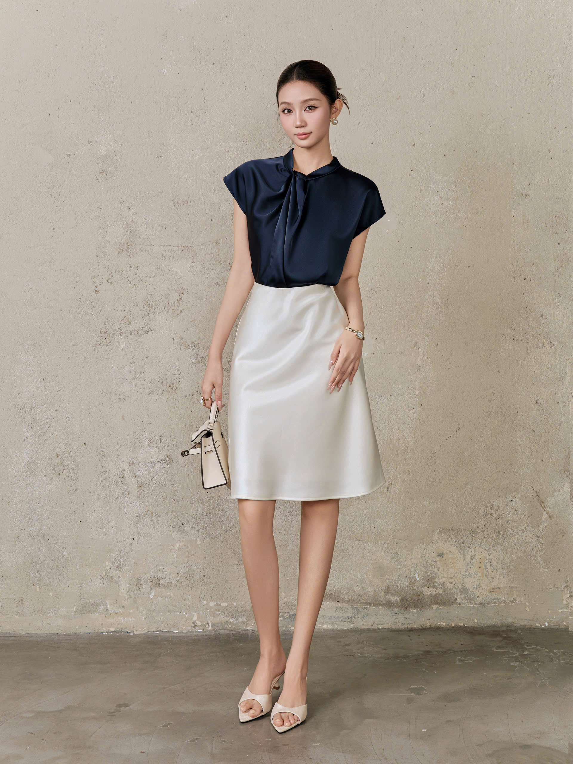 Chân váy lửng MIDI SILK SKIRT