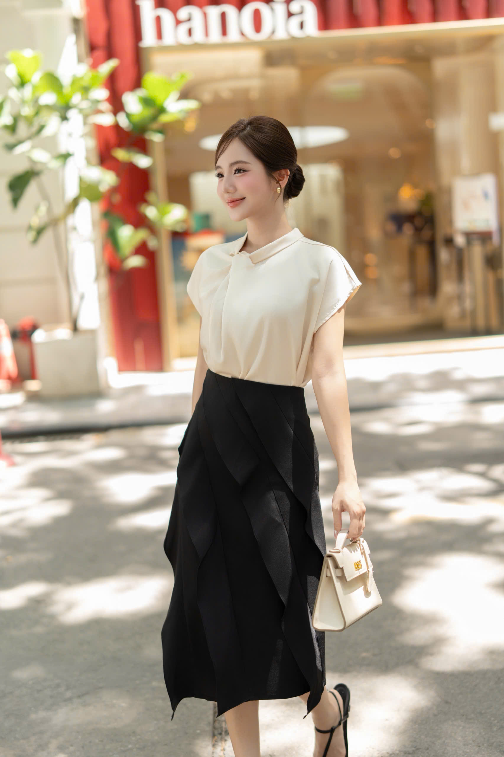 Chân váy lửng RUFFLER SKIRT