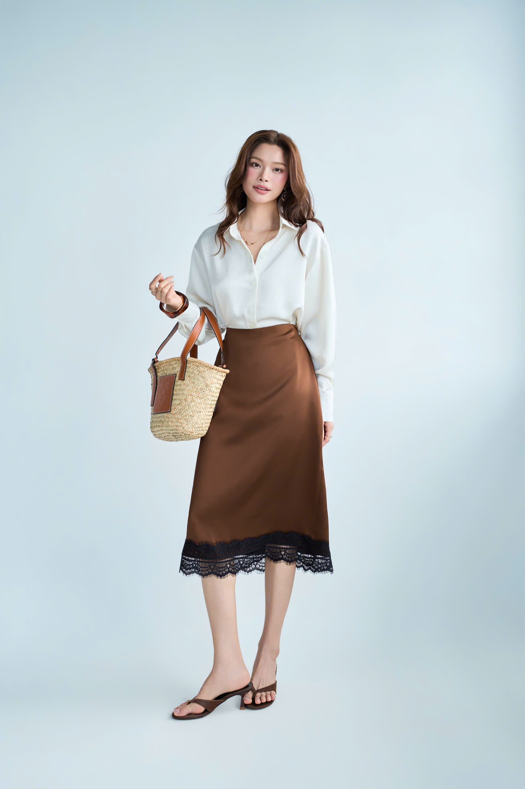 Chân váy lửng phối ren LONG LACE SKIRT