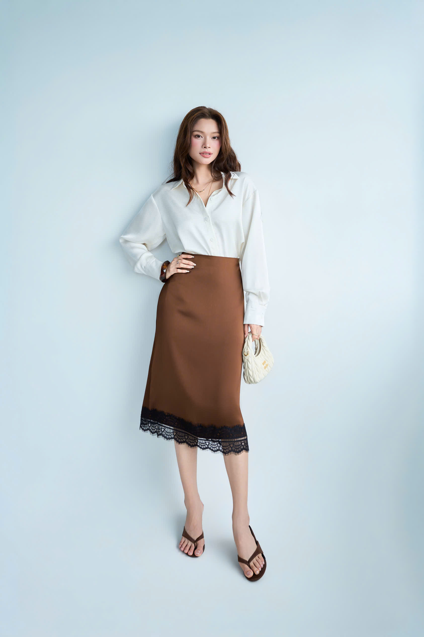 Chân váy lửng phối ren LONG LACE SKIRT
