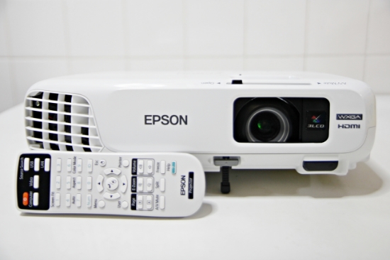 MÁY CHIẾU EPSON EB-E01 CHÍNH HÃNG TẠI HÀ NỘI