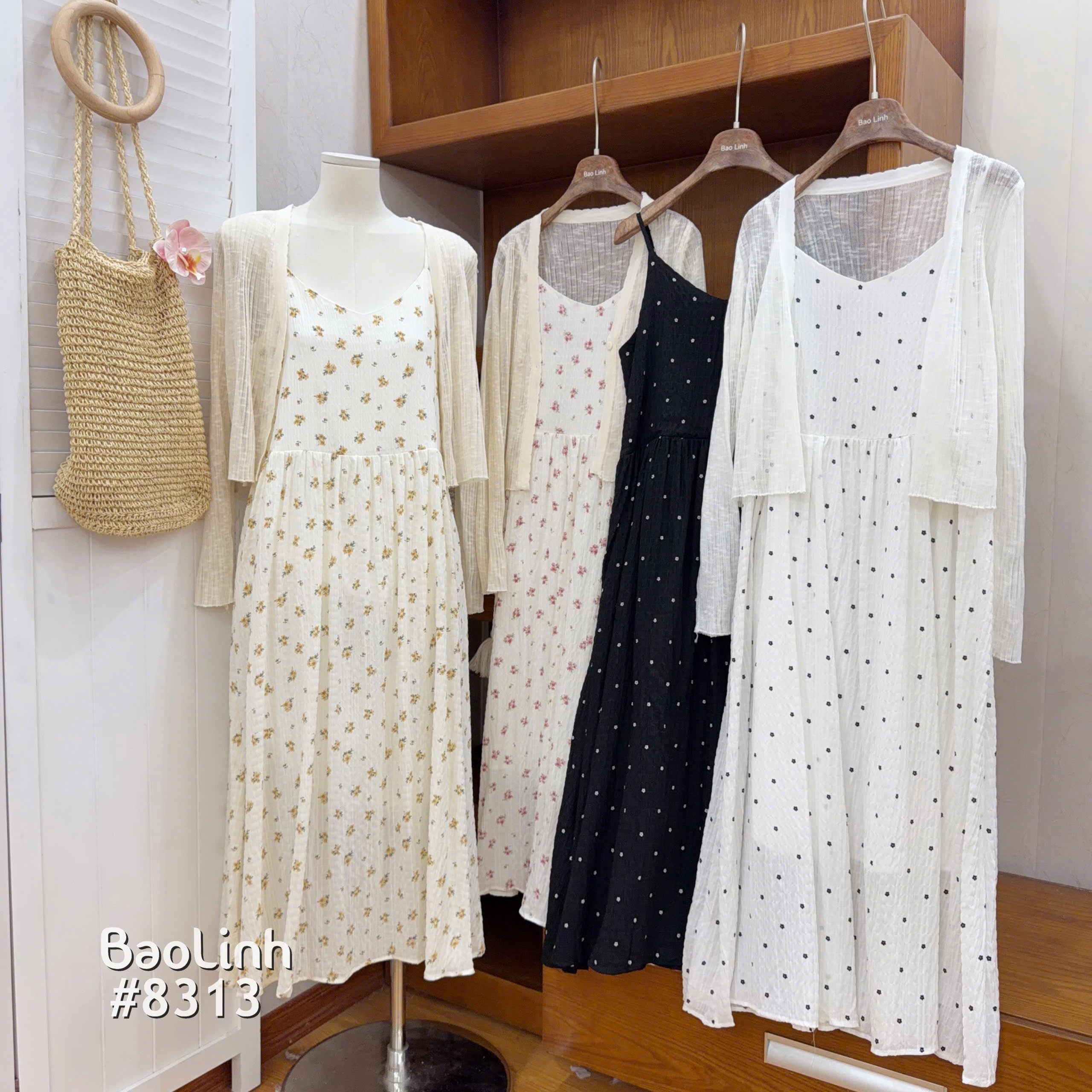 SH08 Set hè 2 dây kèm áo khoác 2602 và 8313