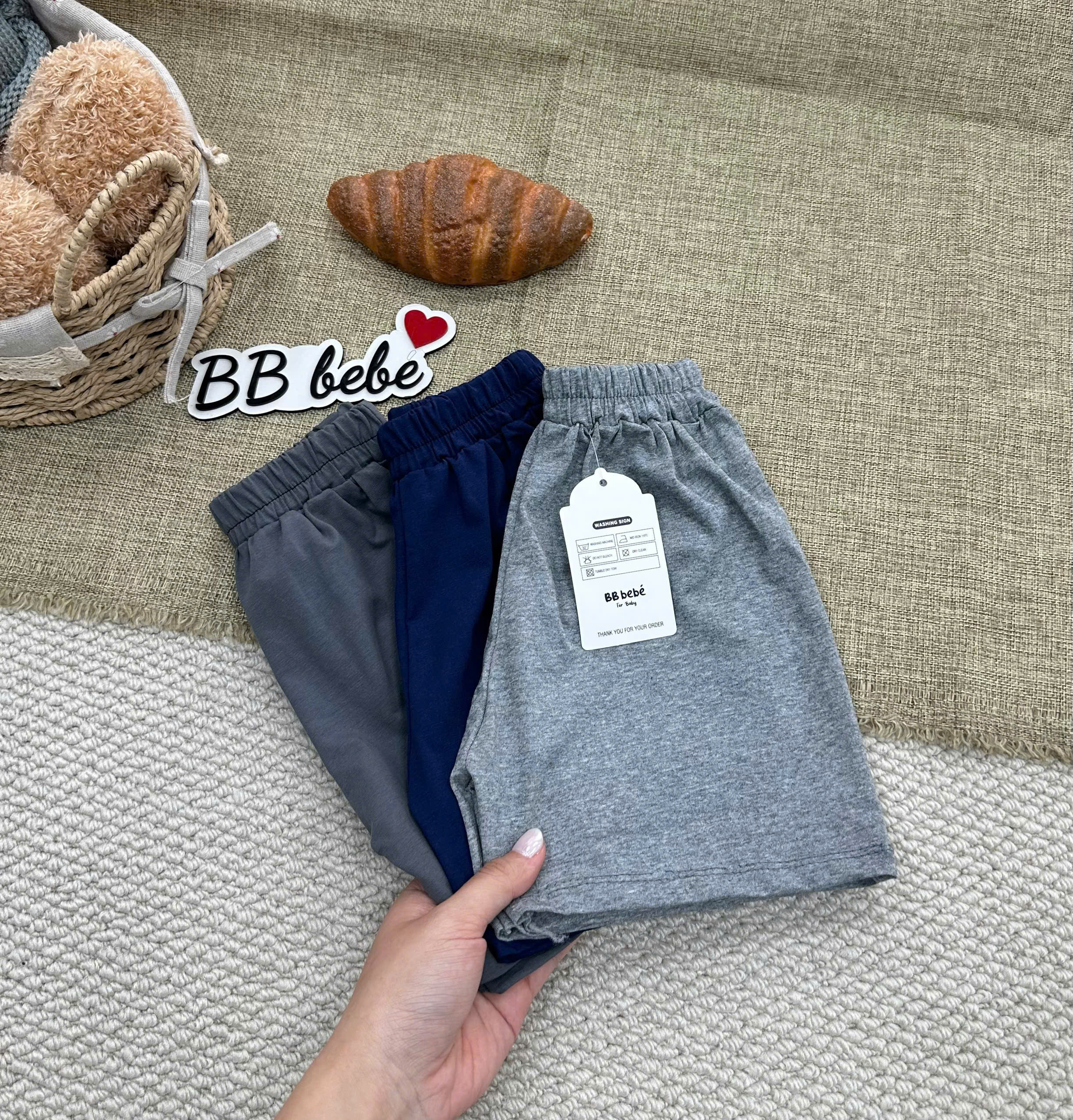 XẨ A110 - SET 3 QUẦN COTTON BÉ TRAI TRƠN VÀ NHỆN