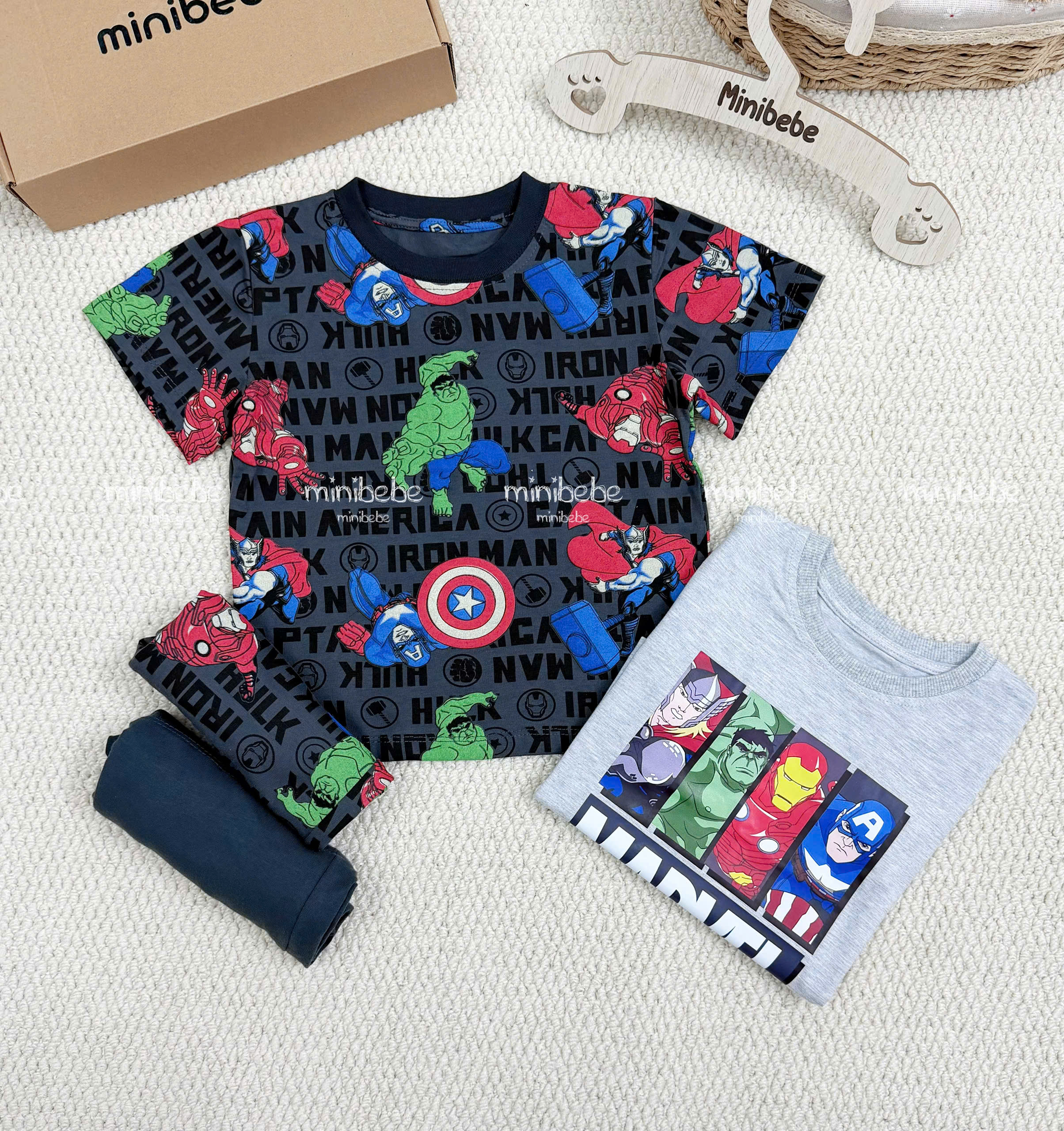 XẢ A116 - SET 2 BỘ NHỆN MARVEL ĐEN XÁM