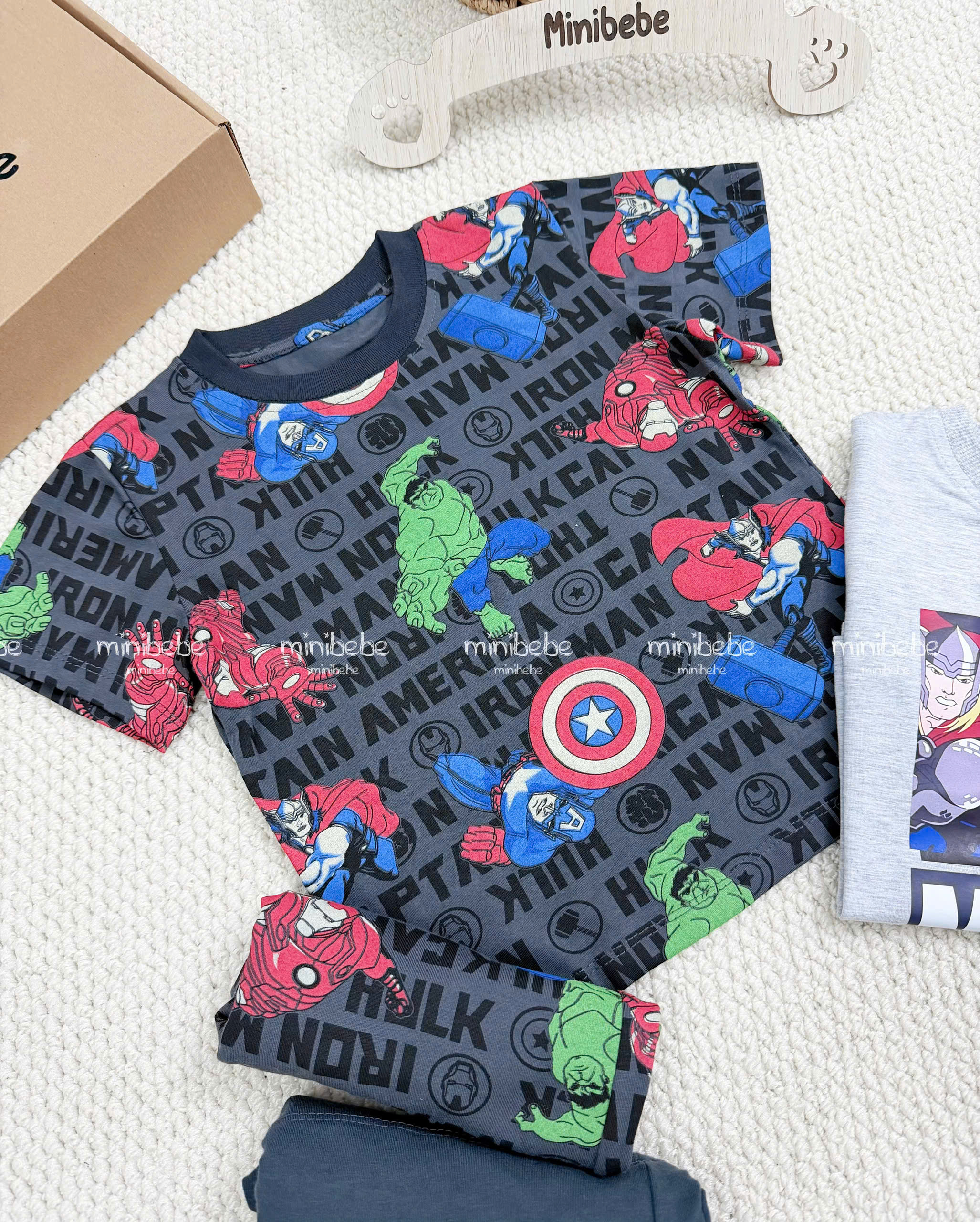 XẢ A116 - SET 2 BỘ NHỆN MARVEL ĐEN XÁM