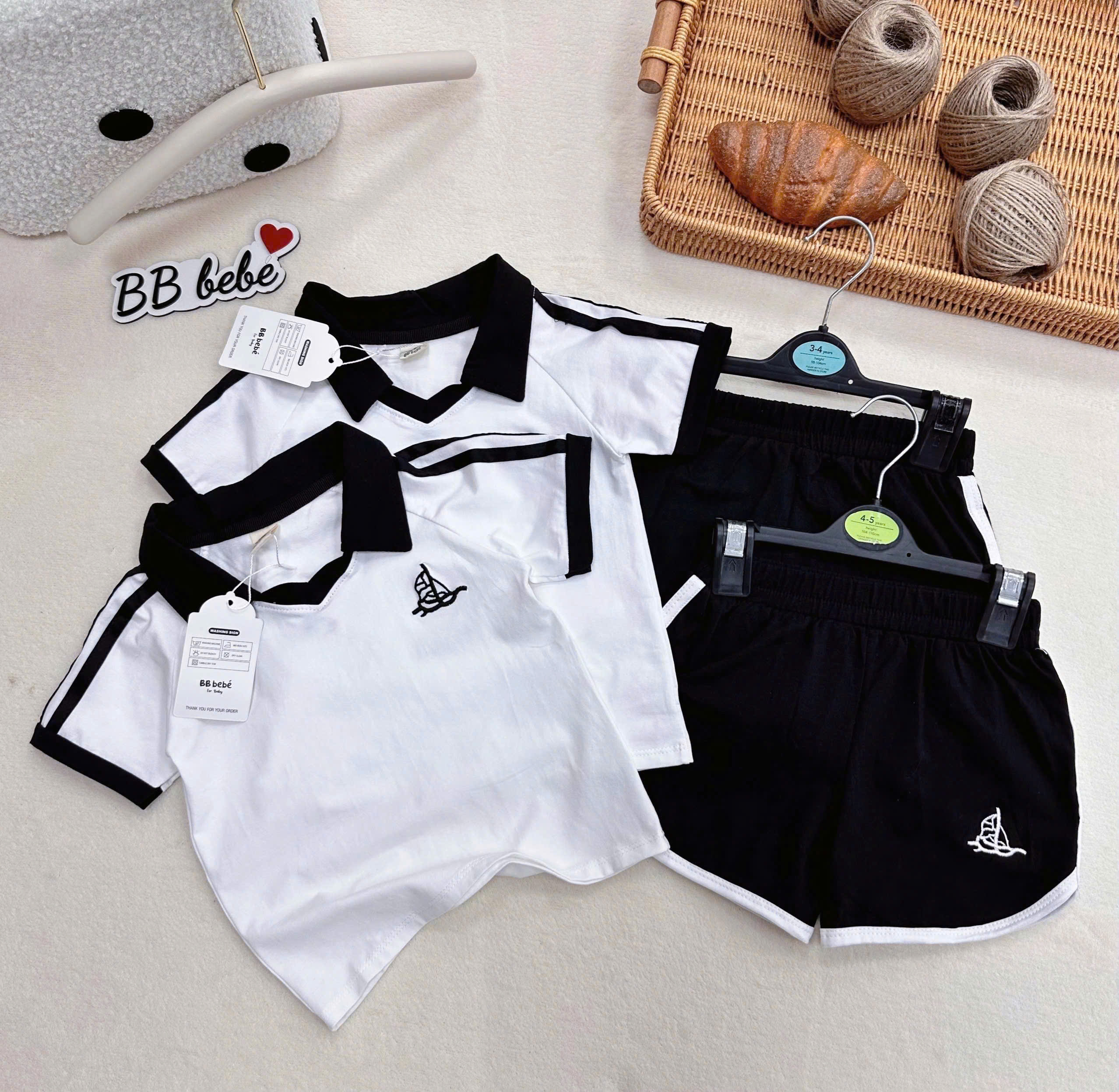 XẢ A127 - SET BỘ THỂ THAO CỘC ĐEN TRẮNG