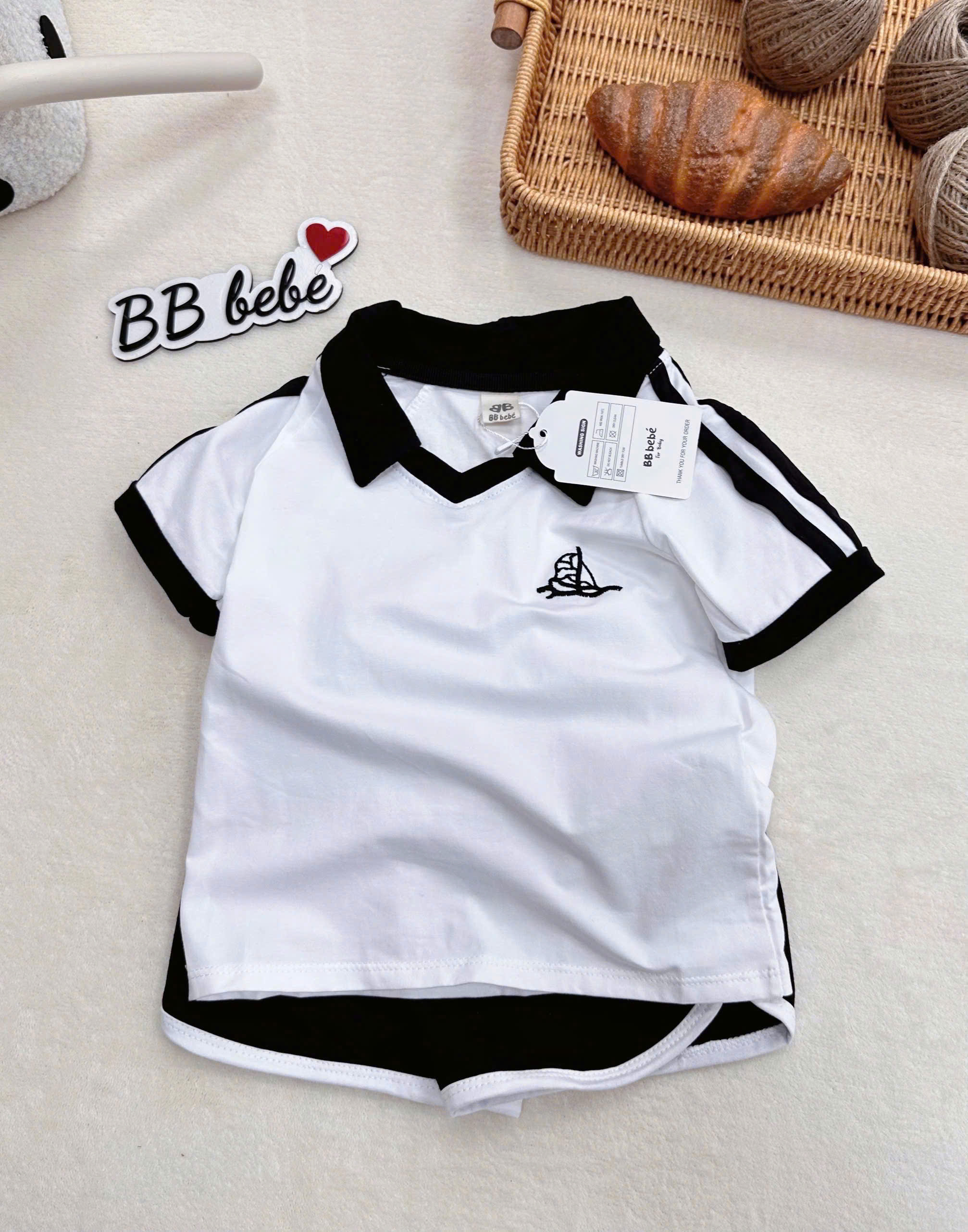 XẢ A127 - SET BỘ THỂ THAO CỘC ĐEN TRẮNG