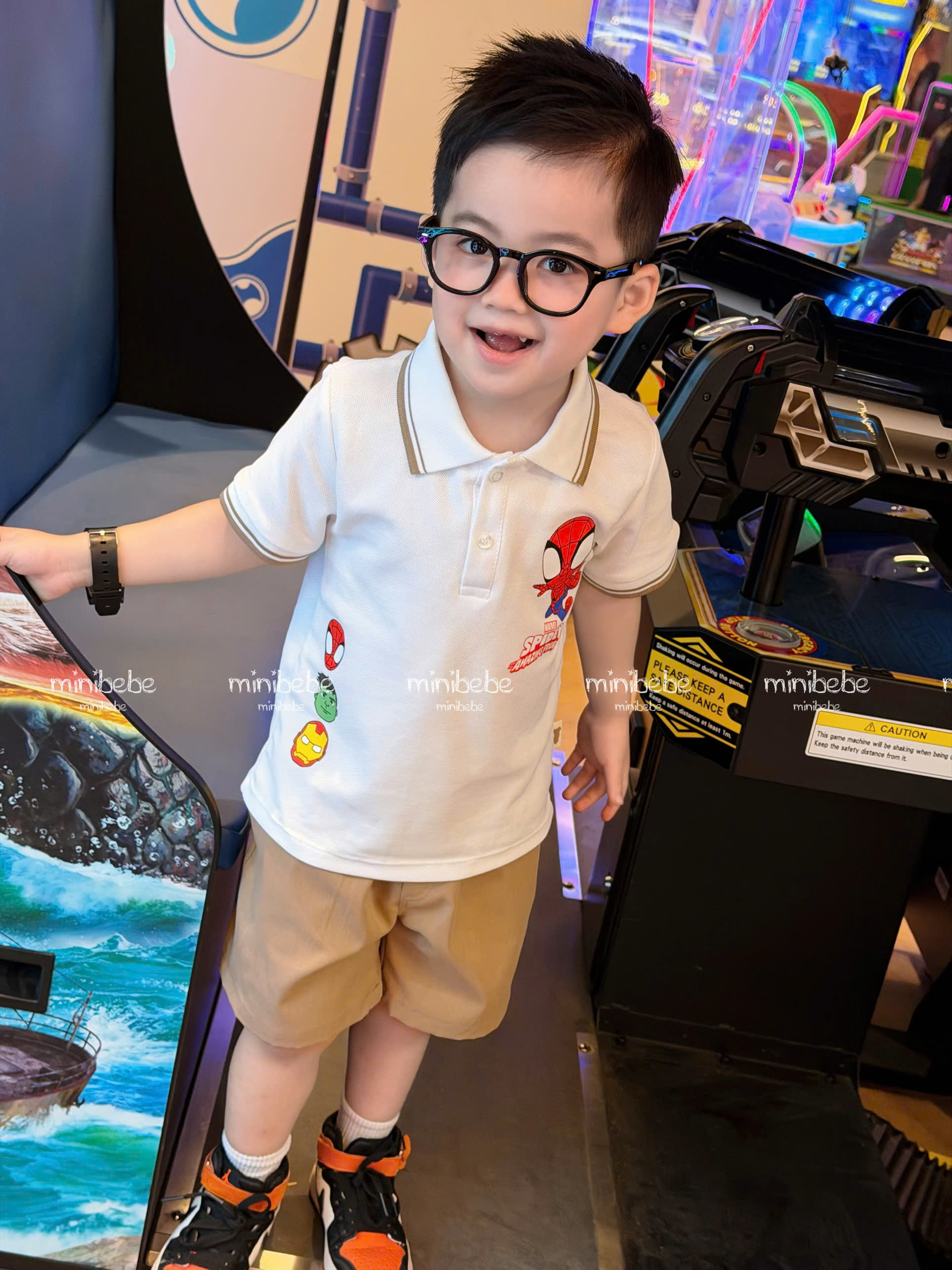 A136 - SET BỘ ÁO POLO TRẮNG NHỆN QUẦN MÀU KAKI