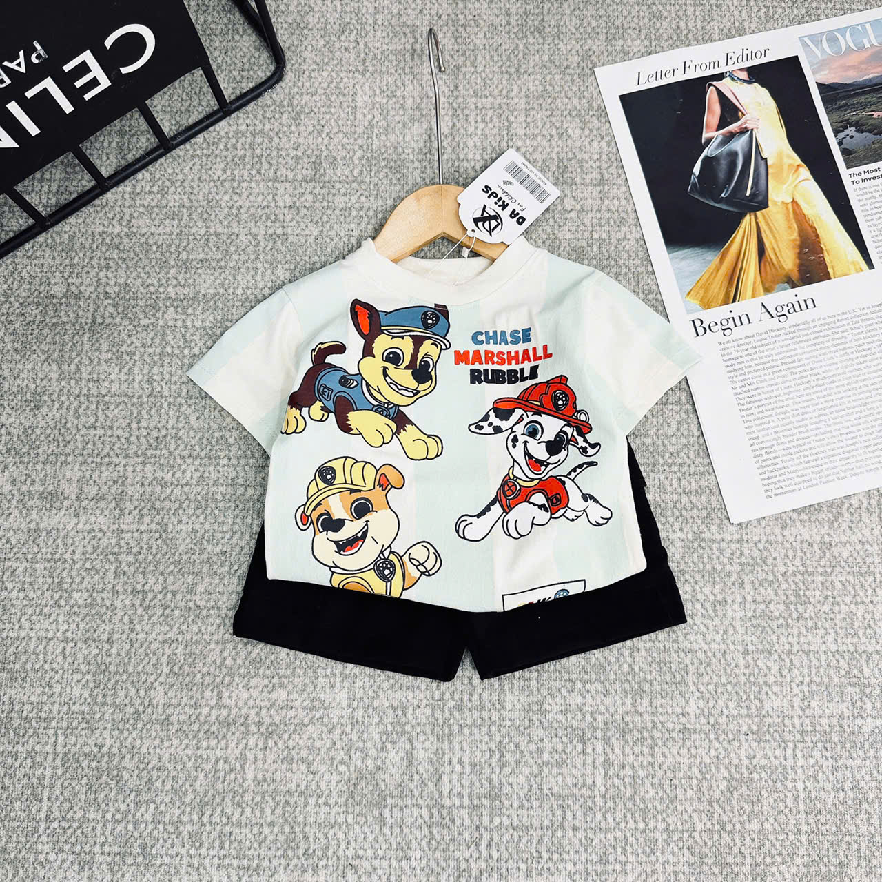 XẢ A146 - SET BỘ CHÓ CỨU HỘ TRẮNG QUẦN TÚI HỘP ĐEN