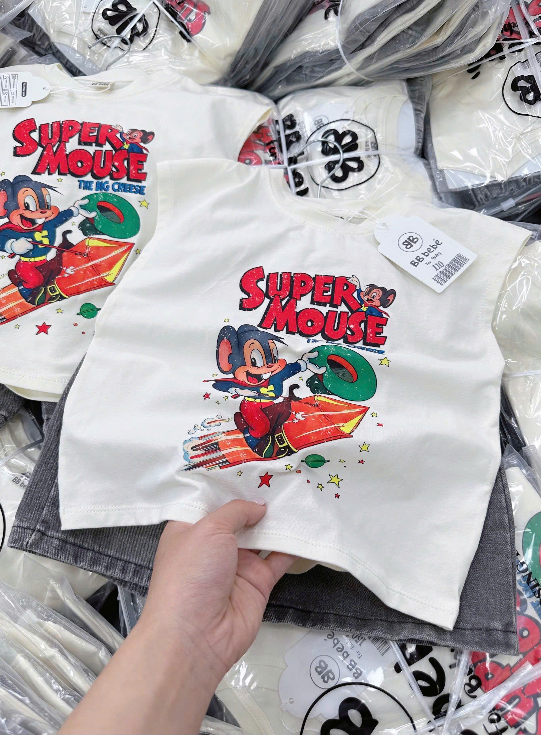 XẢ A172 - SET BỘ SUPER MOUSE QUẦN JEAN LỠ