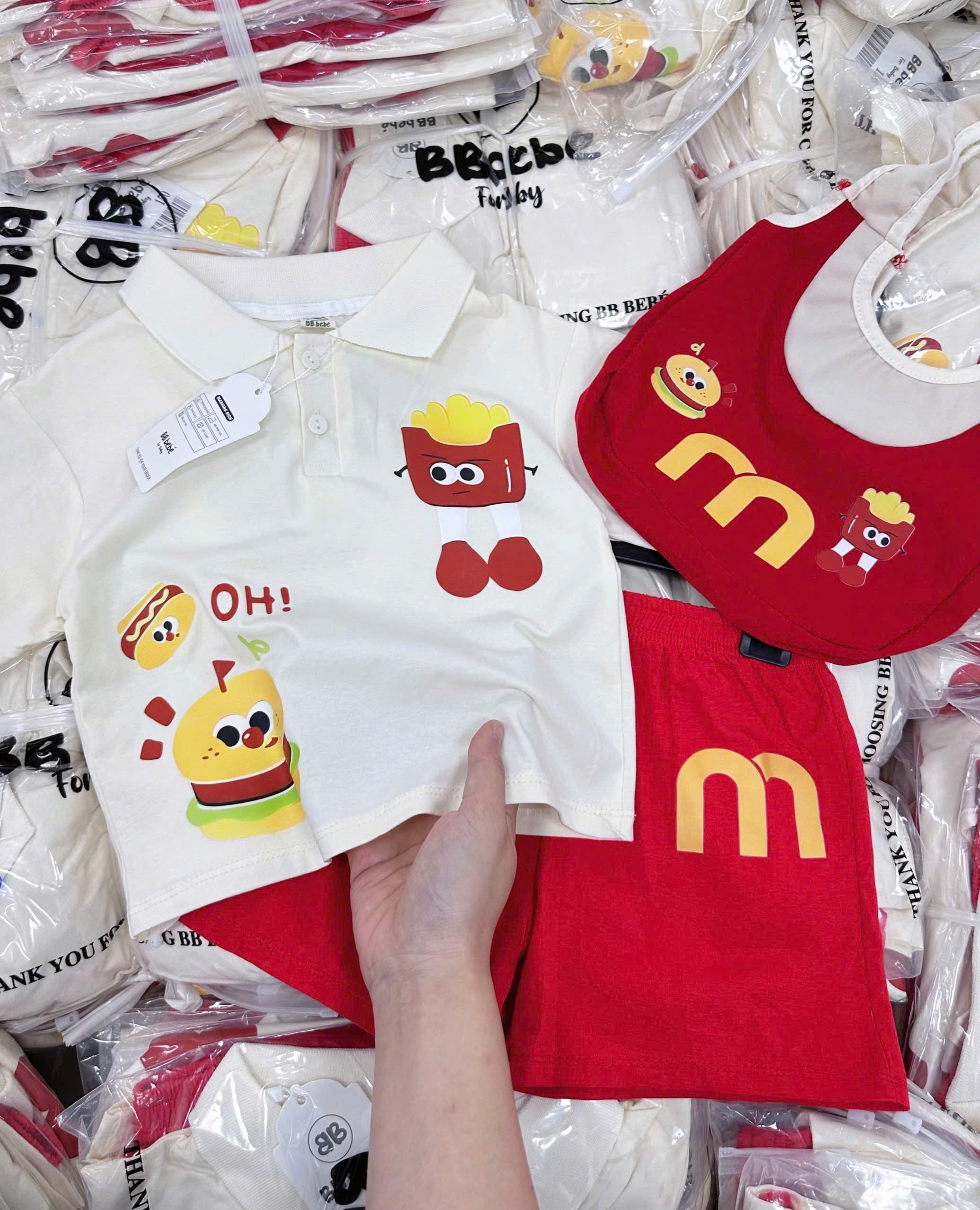 XẢ A192 - SET BỘ HUMBERGER MCDONALD KÈM TÚI
