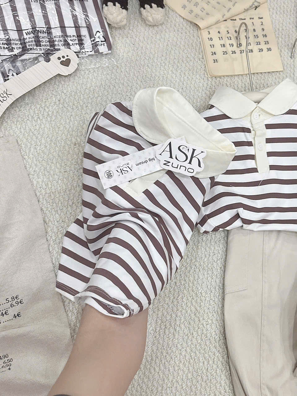 A193 - SET BÉ TRAI SỌC NÂU QUẦN KAKI DÀI