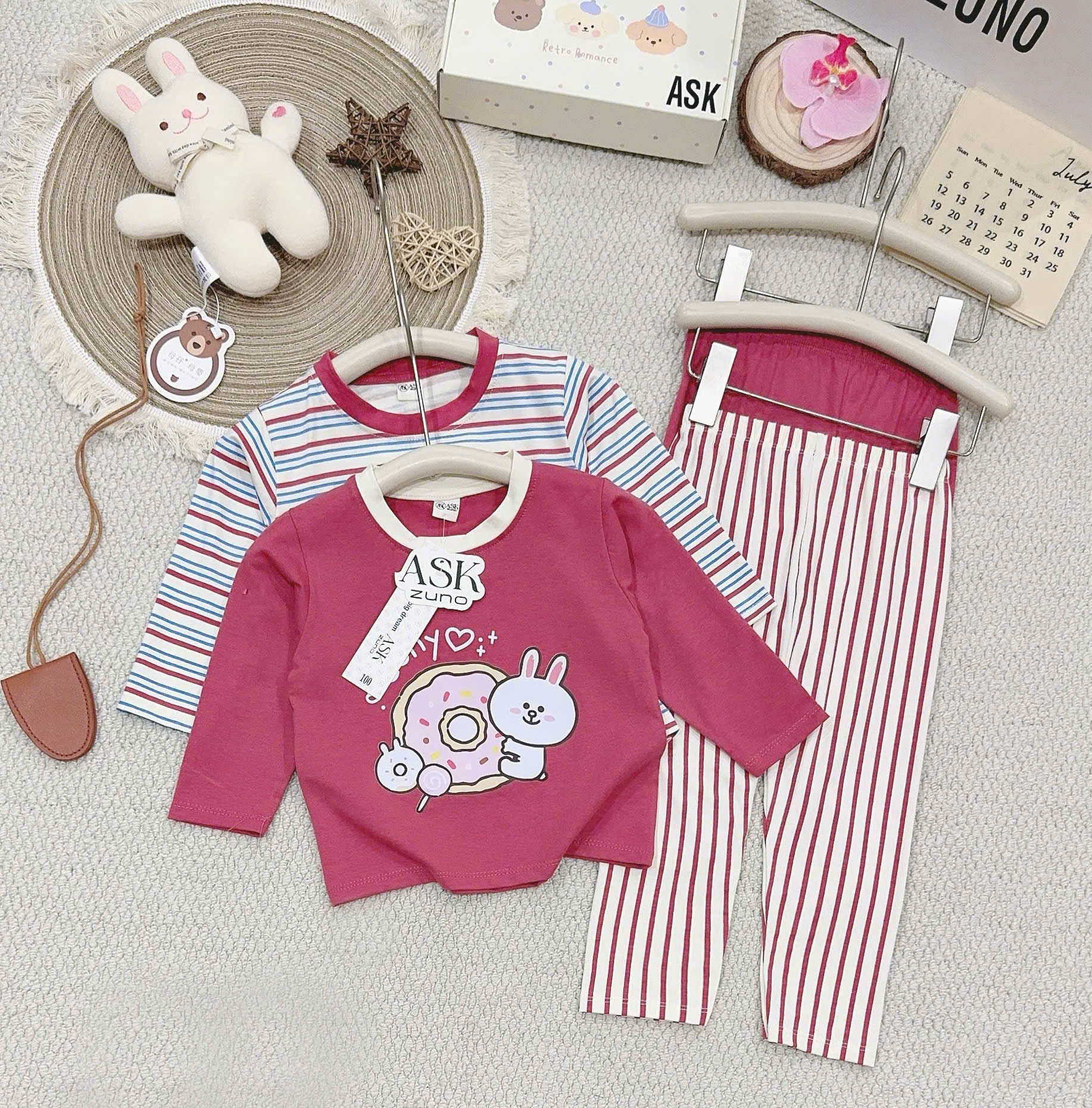 A202 - SET 2 BỘ CONY HỒNG KẺ