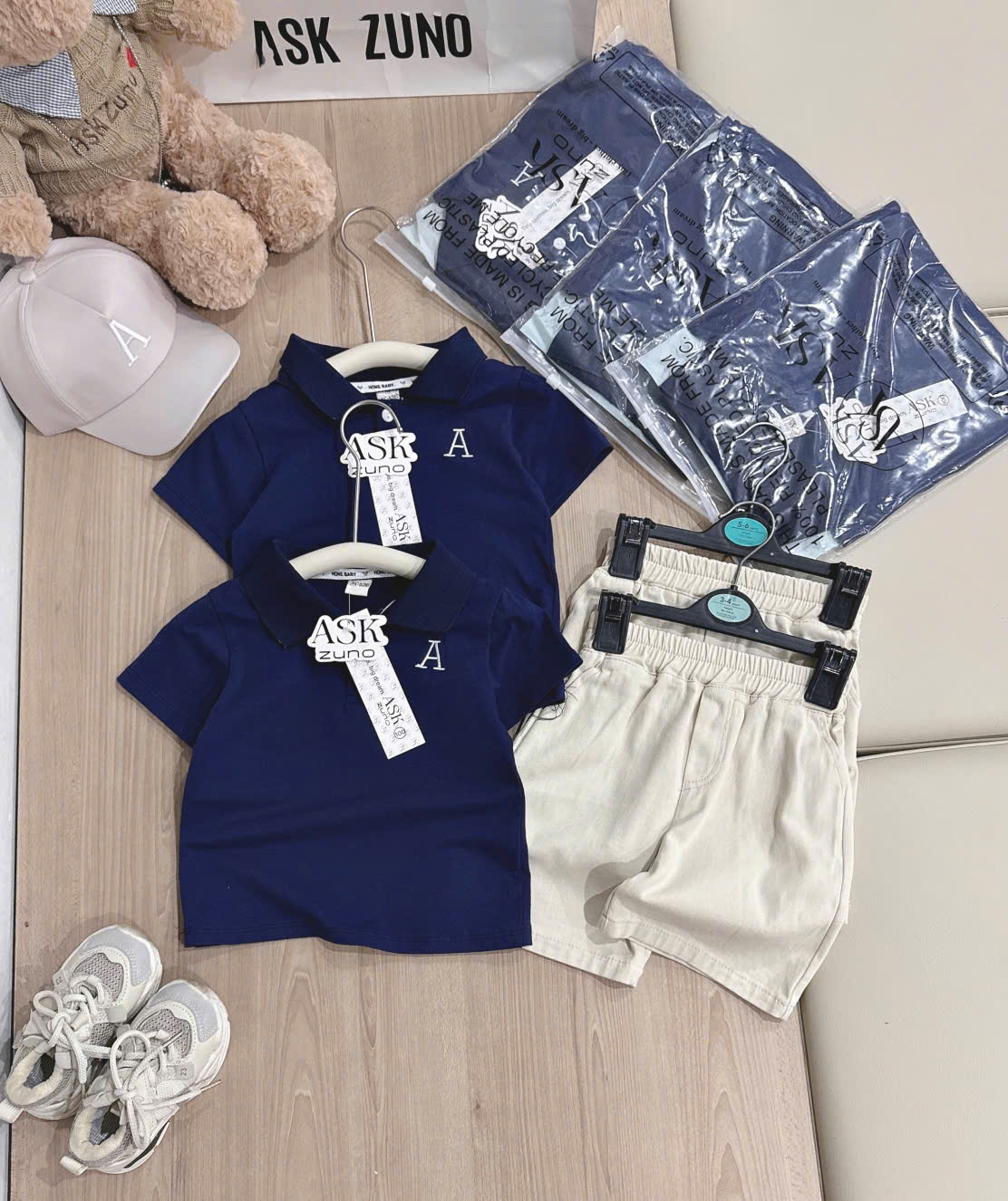 A207 - SET ÁO POLO THAN CHỮ A QUẦN KAKI KÈM MŨ