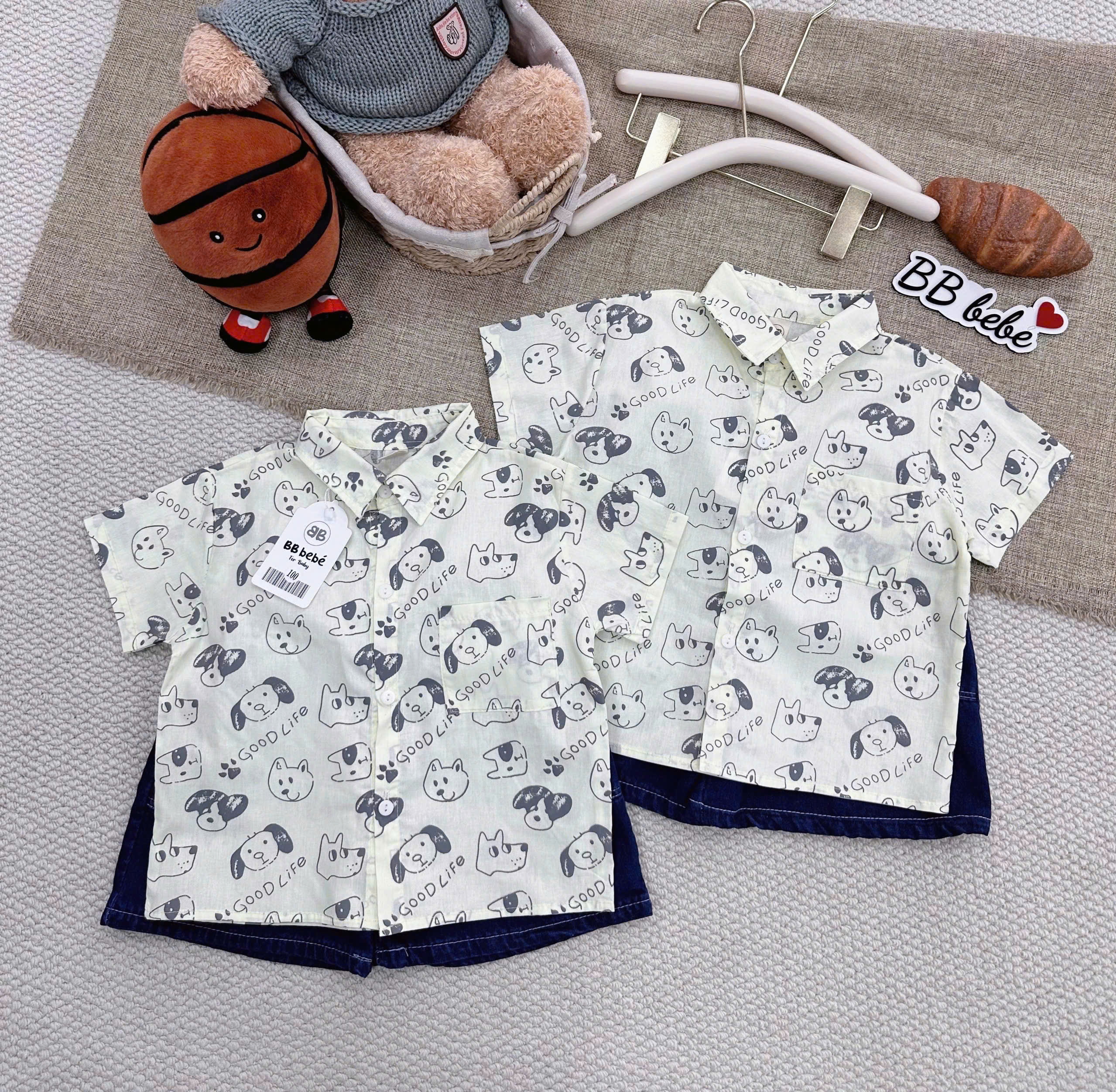 A213 - SET ÁO SƠ MI TRẮNG CHÓ TAI DÀI QUẦN BÒ