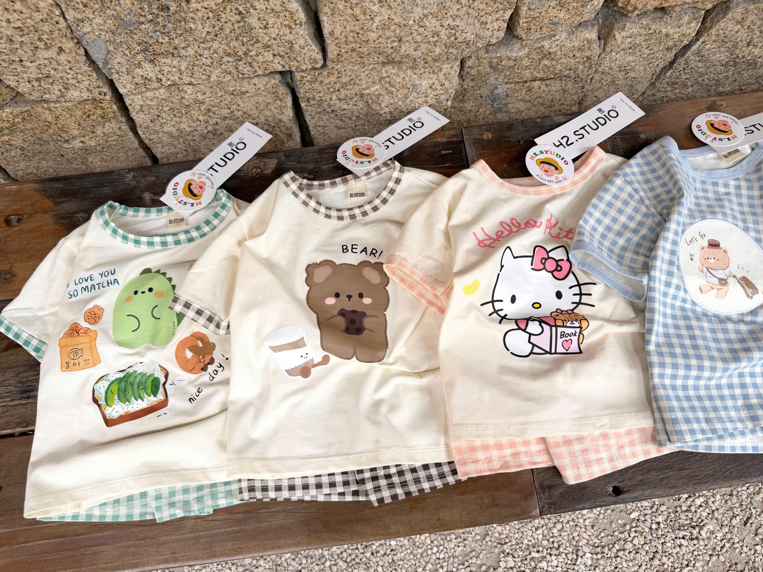 XẢ A230 - SET BỘ ĐỒ NGỦ KITTY GẤU KHỦNG LONG