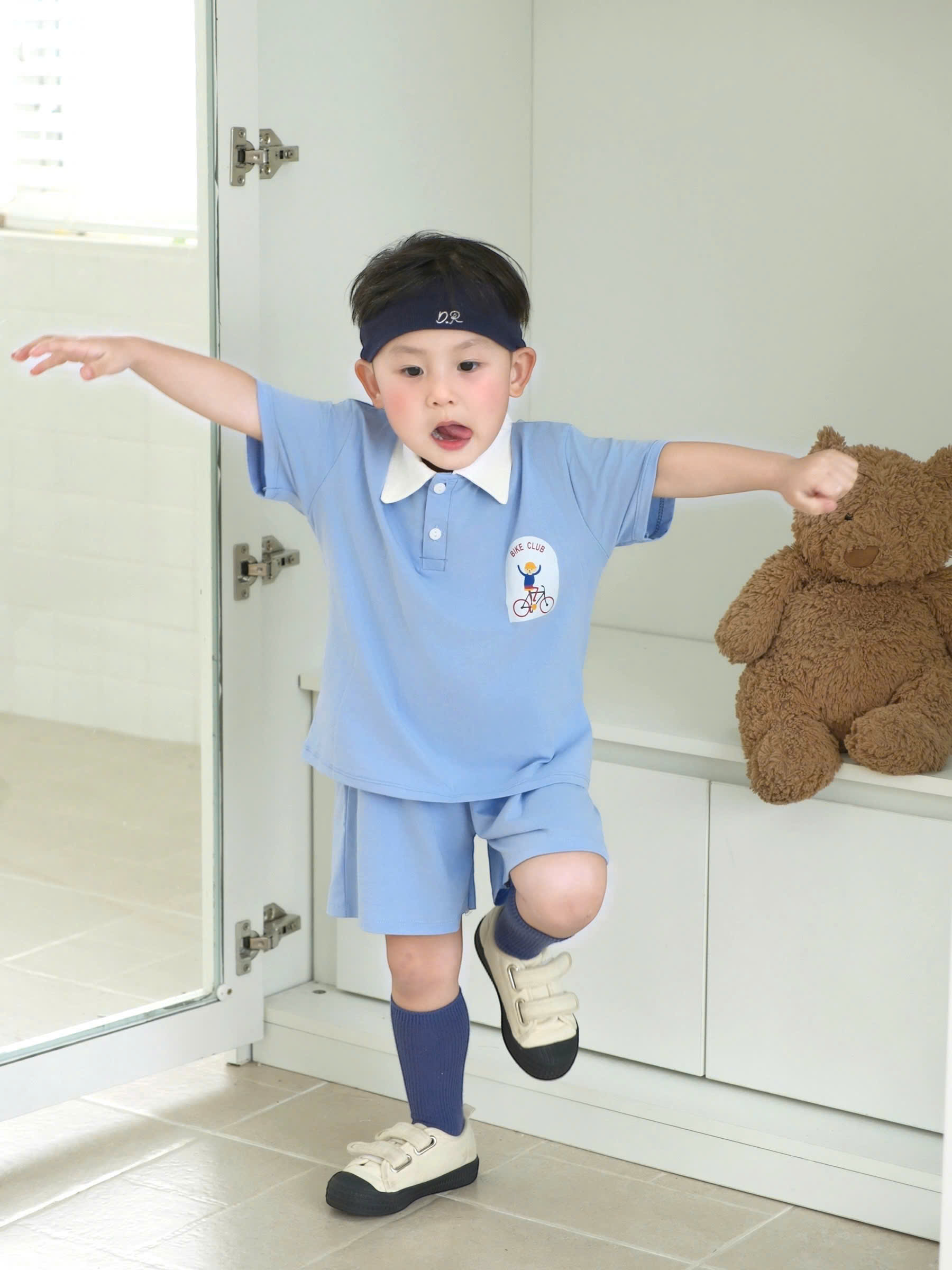 XẢ A268 - SET 2 BỘ CỔ TRỤ TRẮNG 2 MÀU XANH VÀNG