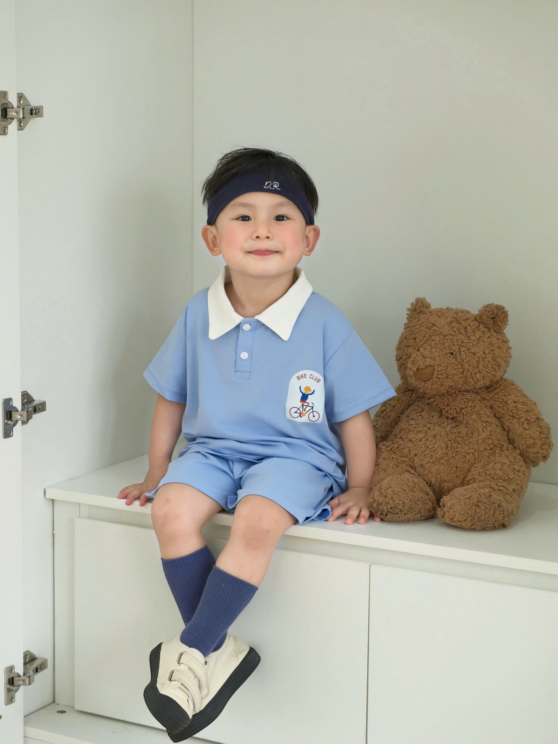 XẢ A268 - SET 2 BỘ CỔ TRỤ TRẮNG 2 MÀU XANH VÀNG