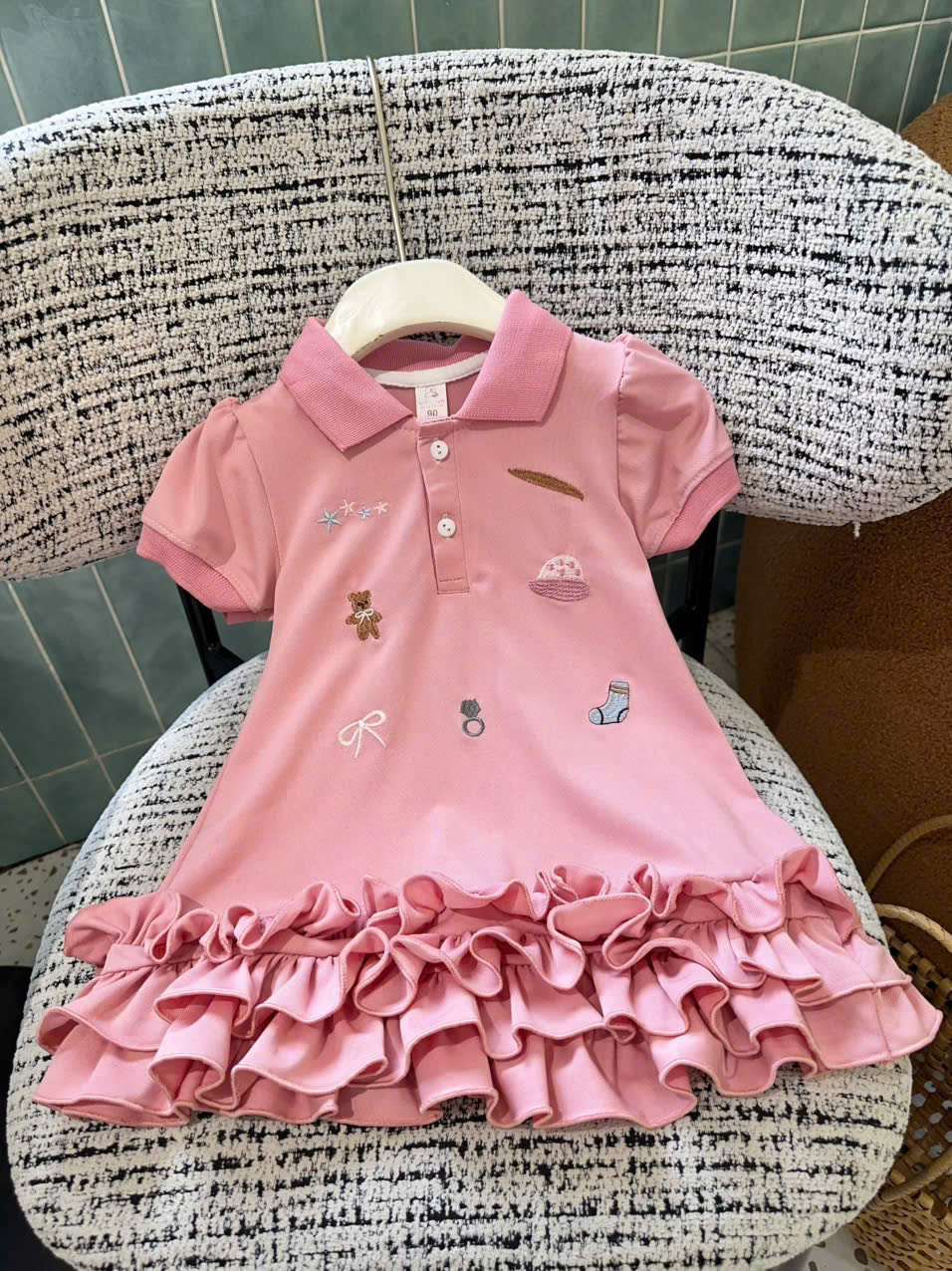 XẢ A278 - VÁY POLO BÉ GÁI PHỐI BÈO TẦNG