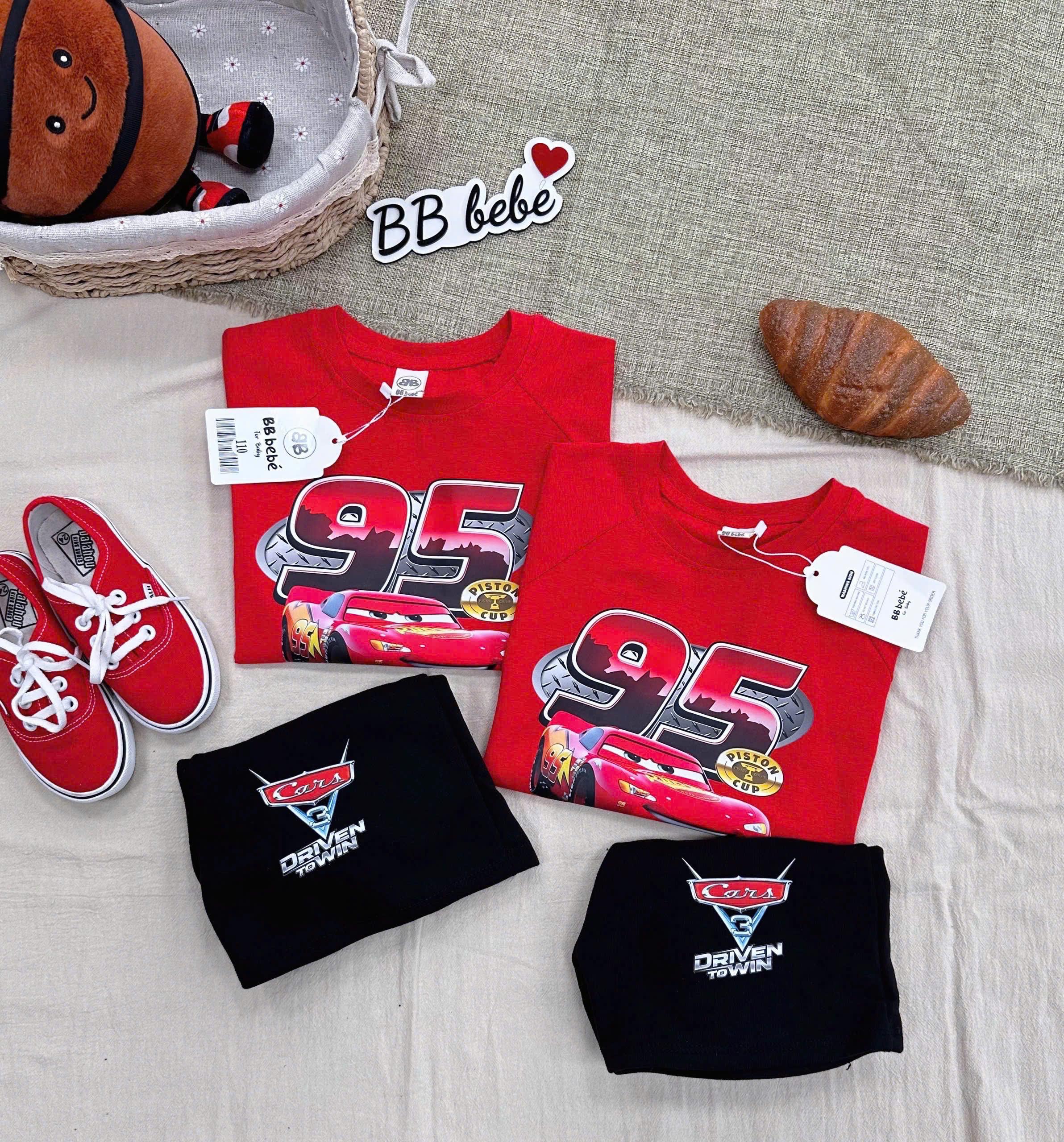 XẢ A313 - SET BỘ Ô TÔ ĐỎ QUẦN ĐEN