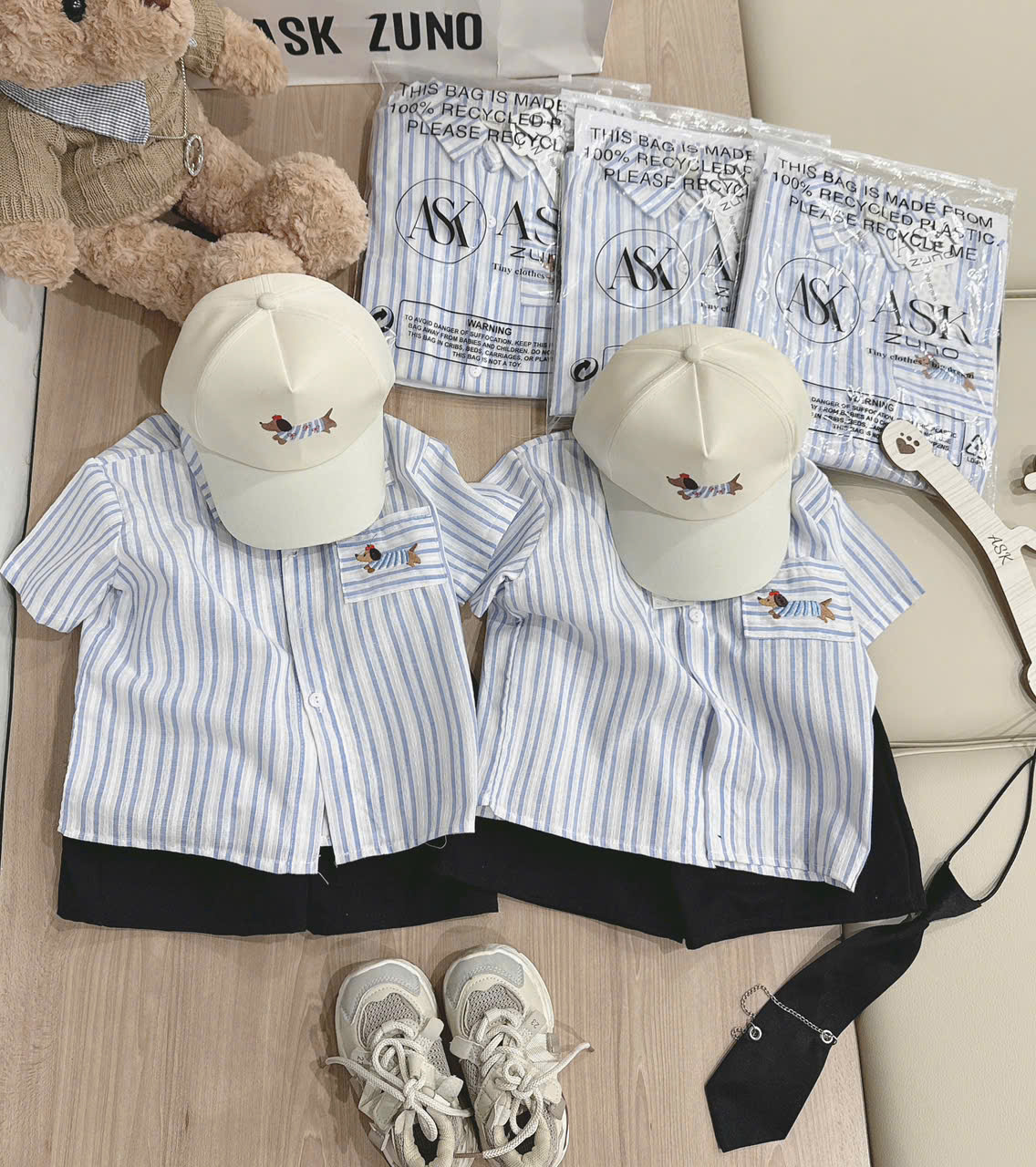 XẢ A341 - SET BÉ TRAI SƠ MI SỌC XANH KÈM MŨ