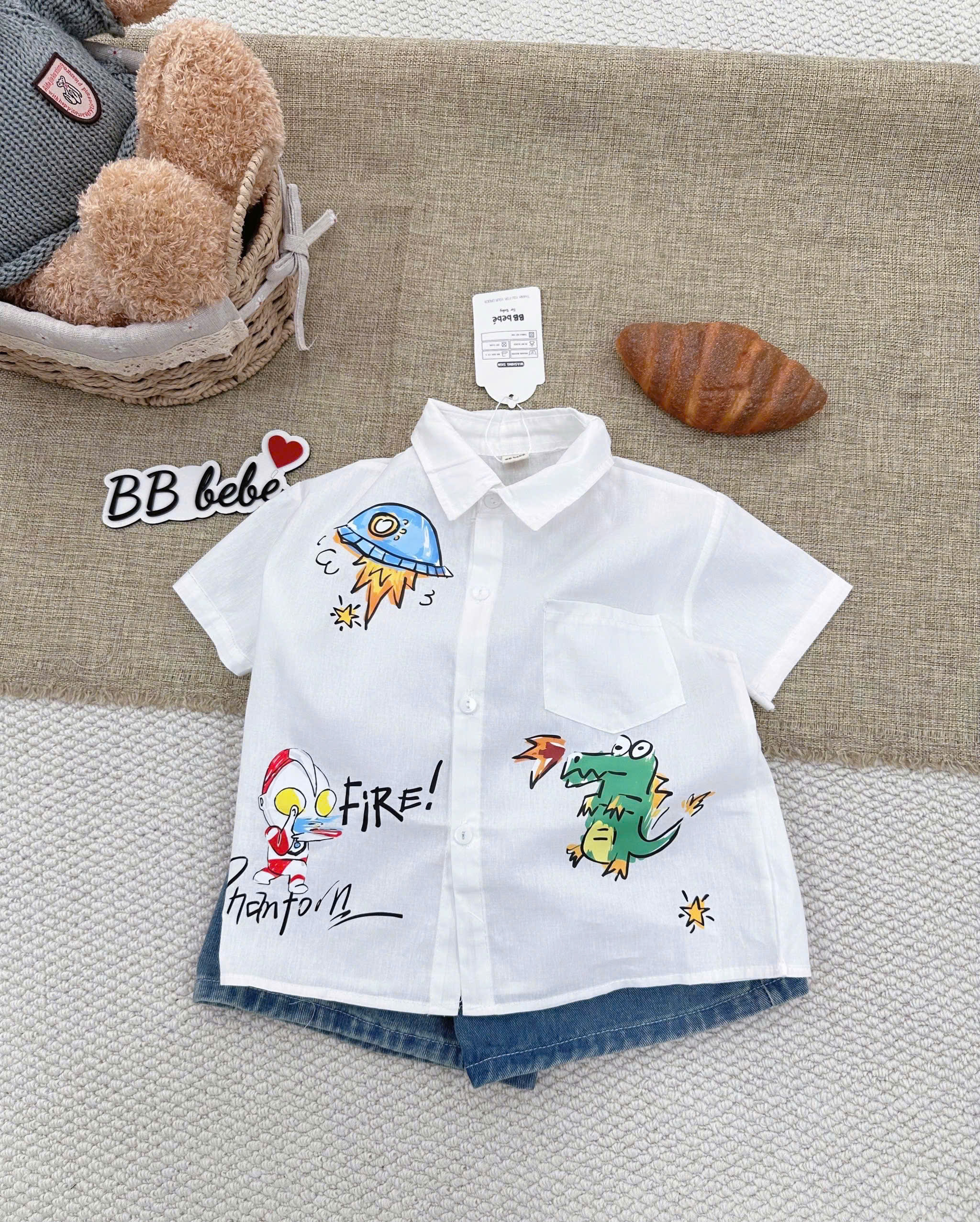 A360 - SET SƠ MI TRẮNG KHỦNG LONG QUẦN JEAN