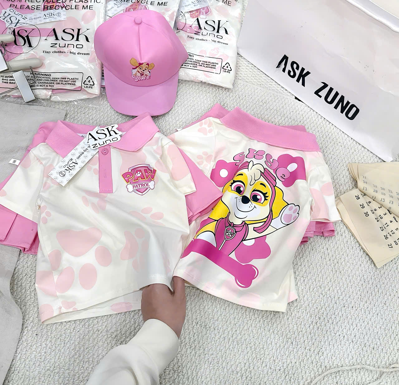 XẢ A364 - SET POLO BARBIE VÁY XẾP LY KÈM MŨ