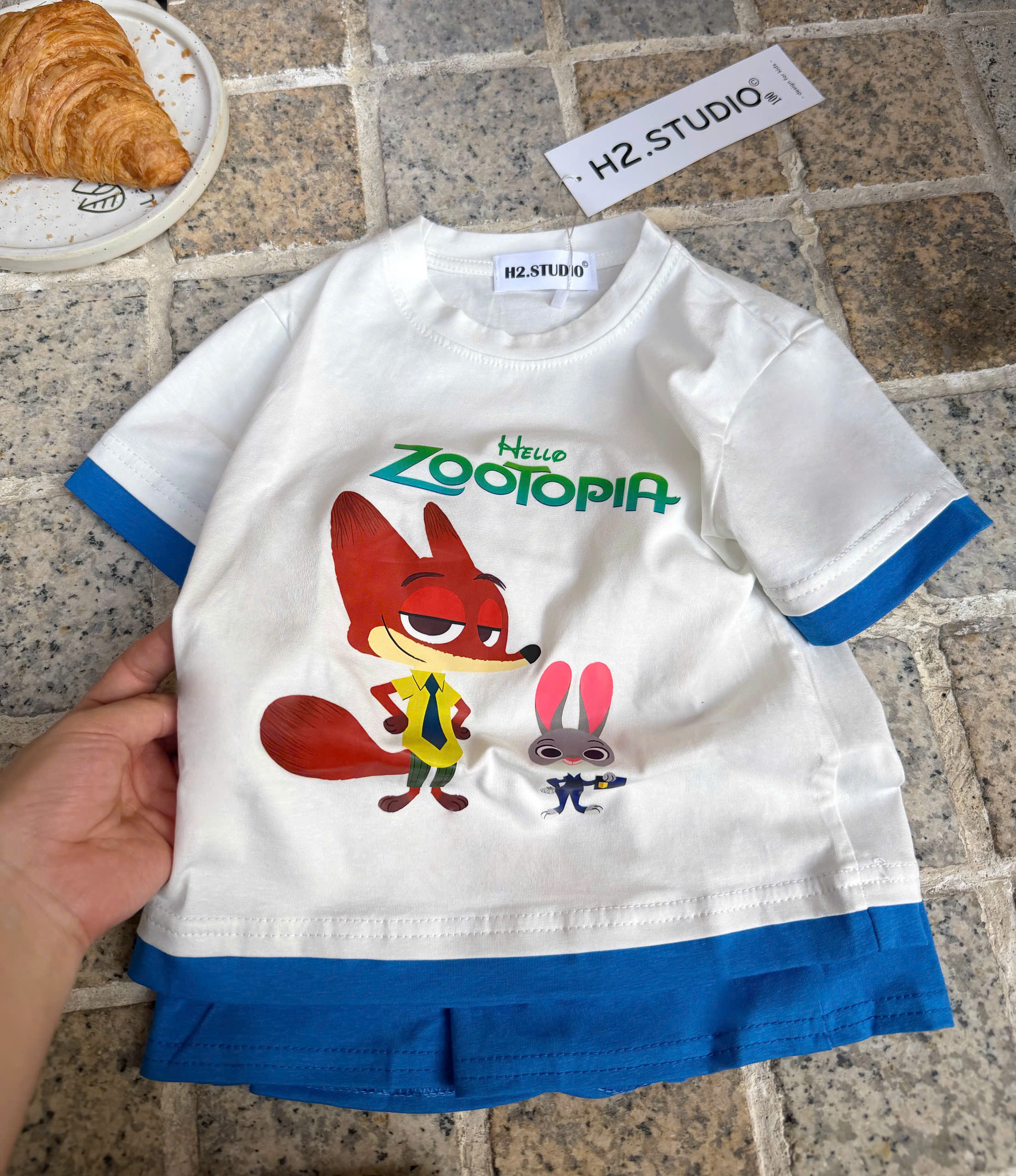 XẢ A373 - SET BỘ CÁO ZOOTOPIA THAN PHỐI TRẮNG KÈM MŨ