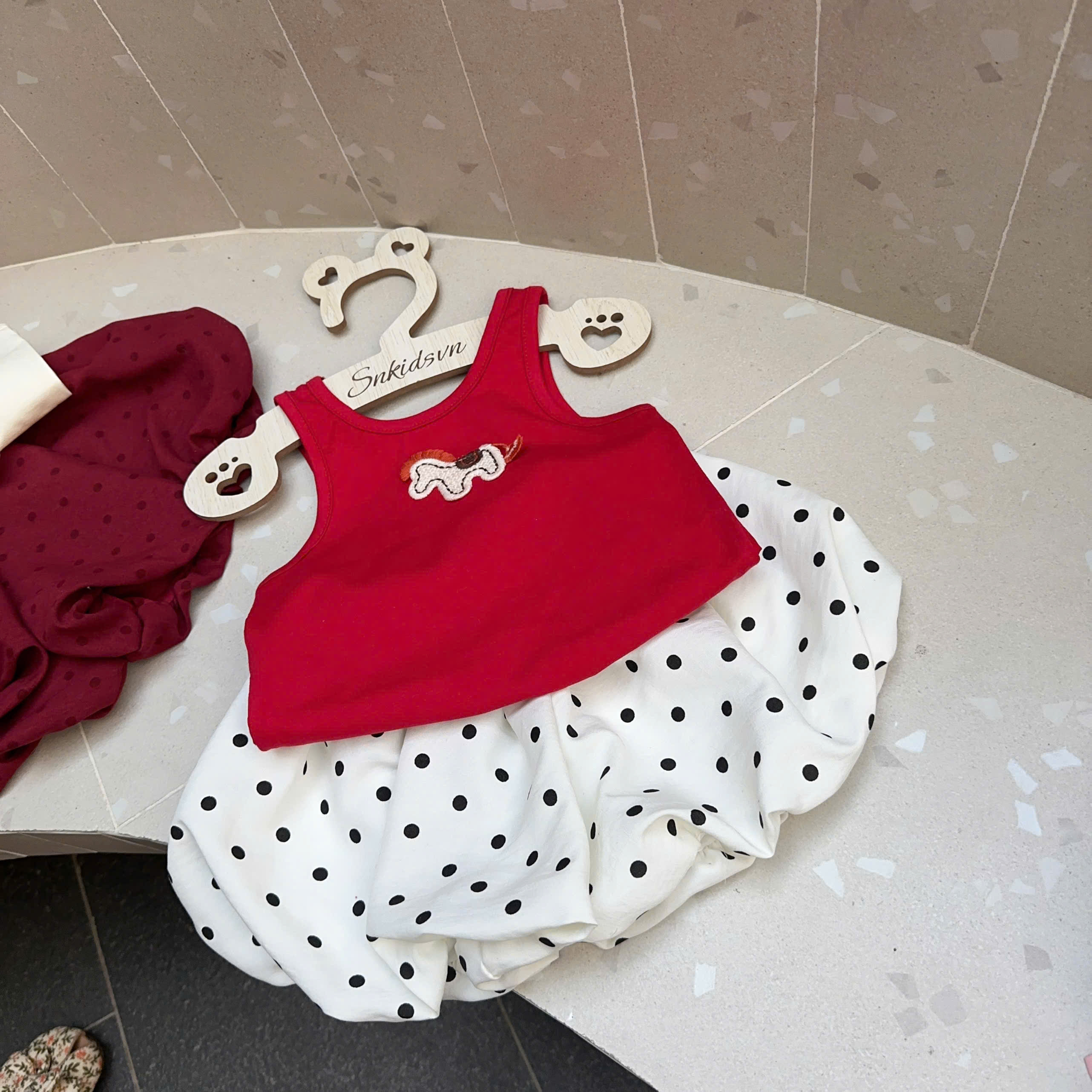 XẢ A436 - SET BỘ SÁT NÁCH THÊU NGỰA QUẦN BÍ