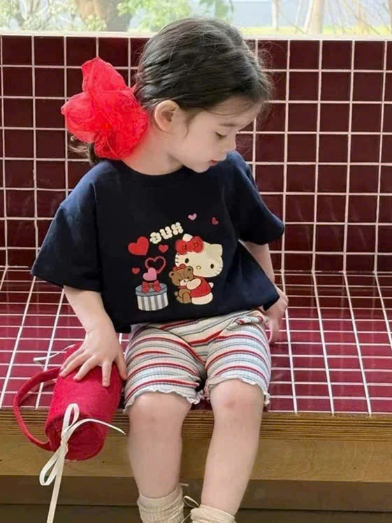 XẢ A442 - SET 2 BỘ HELLO KITTY HỒNG THAN