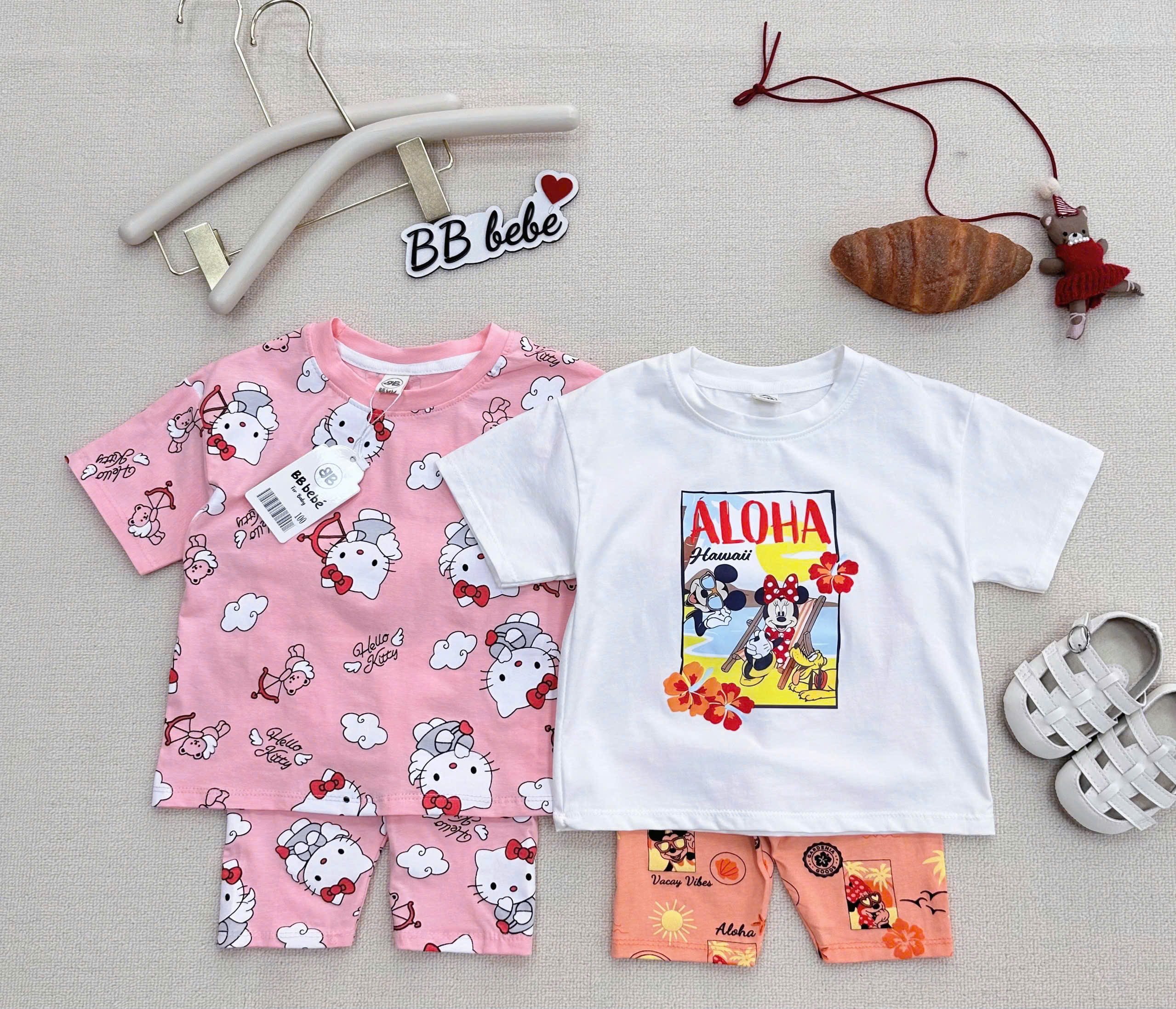 XẢ A460 - SET 2 BỘ KITTY HỒNG ALOHA MICKAY TRẮNG CAM