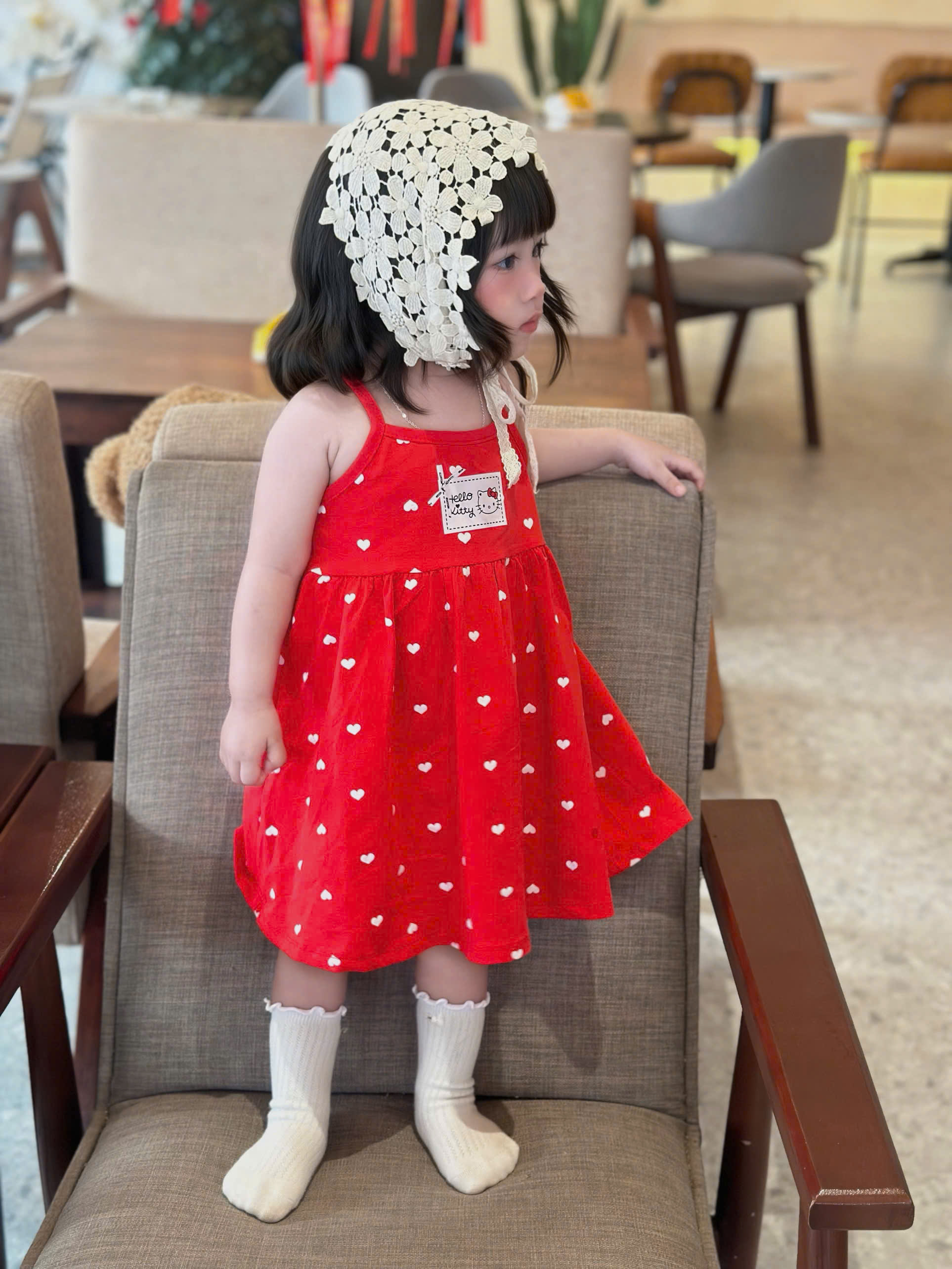 XẢ A488 - SET 2 VÁY 2 DÂY KITTY ĐỎ TRẮNG