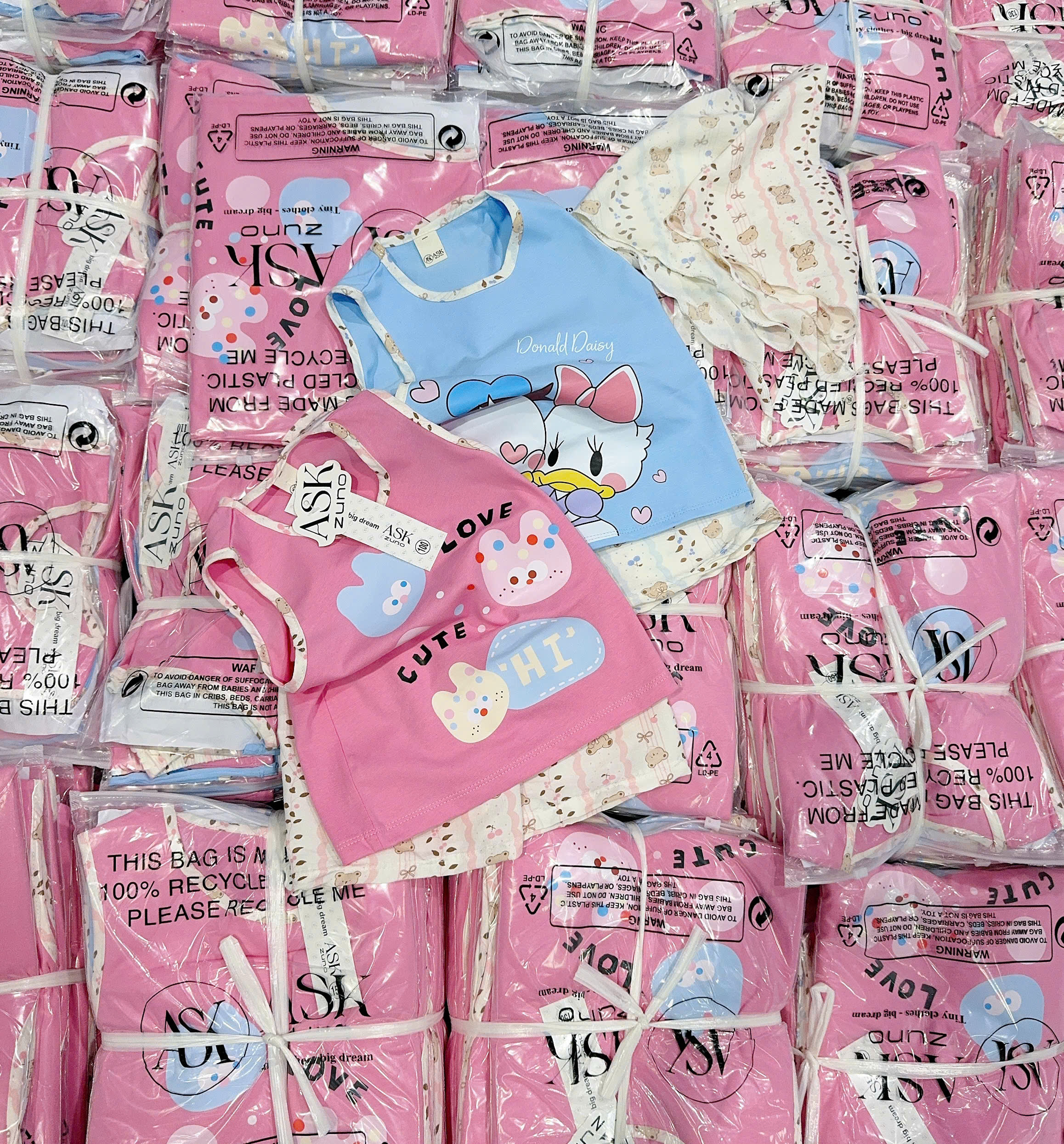 XẢ A537 - SET 2 BỘ VỊT XANH LOVECUTE HỒNG