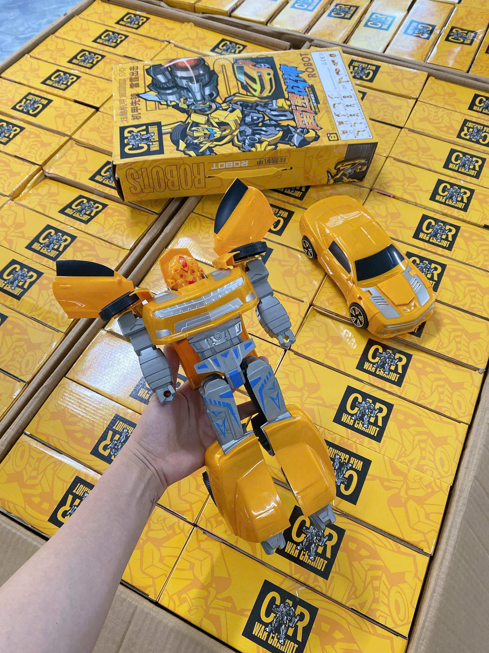 A553 - ROBOT BIẾN HÌNH Ô TÔ