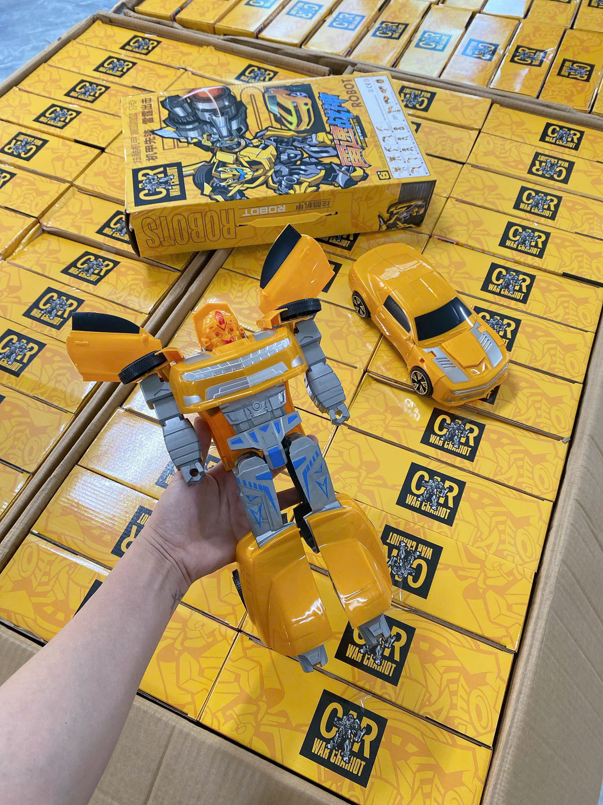 A553 - ROBOT BIẾN HÌNH Ô TÔ