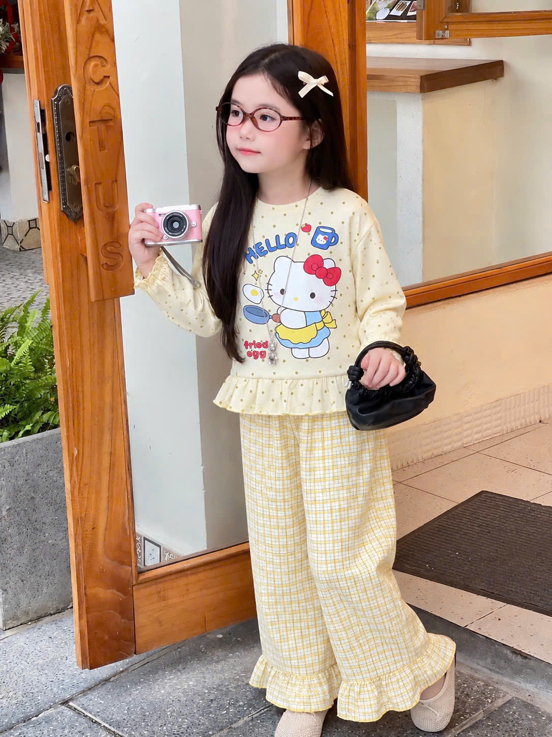 A591 - SET BÉ GÁI HELLO KITTY 3 MÀU