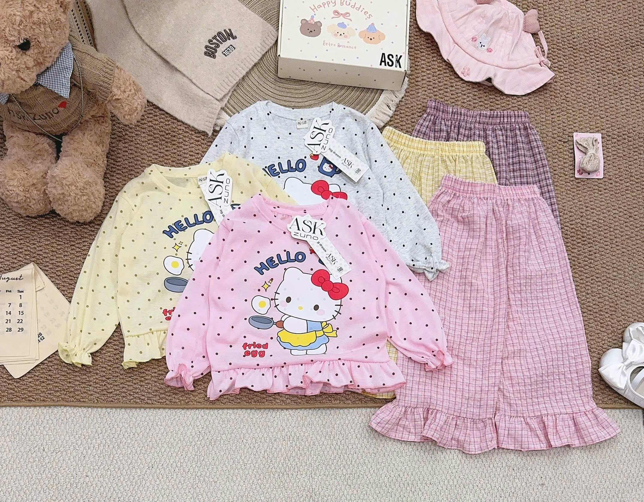 A591 - SET BÉ GÁI HELLO KITTY 3 MÀU
