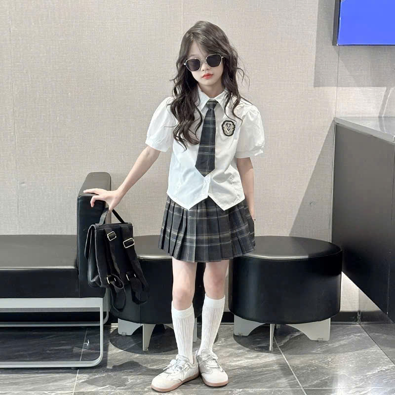 A599 - SET SƠ MI TRẮNG LOGO CAVAT DÀI CV XẾP LY KẺ
