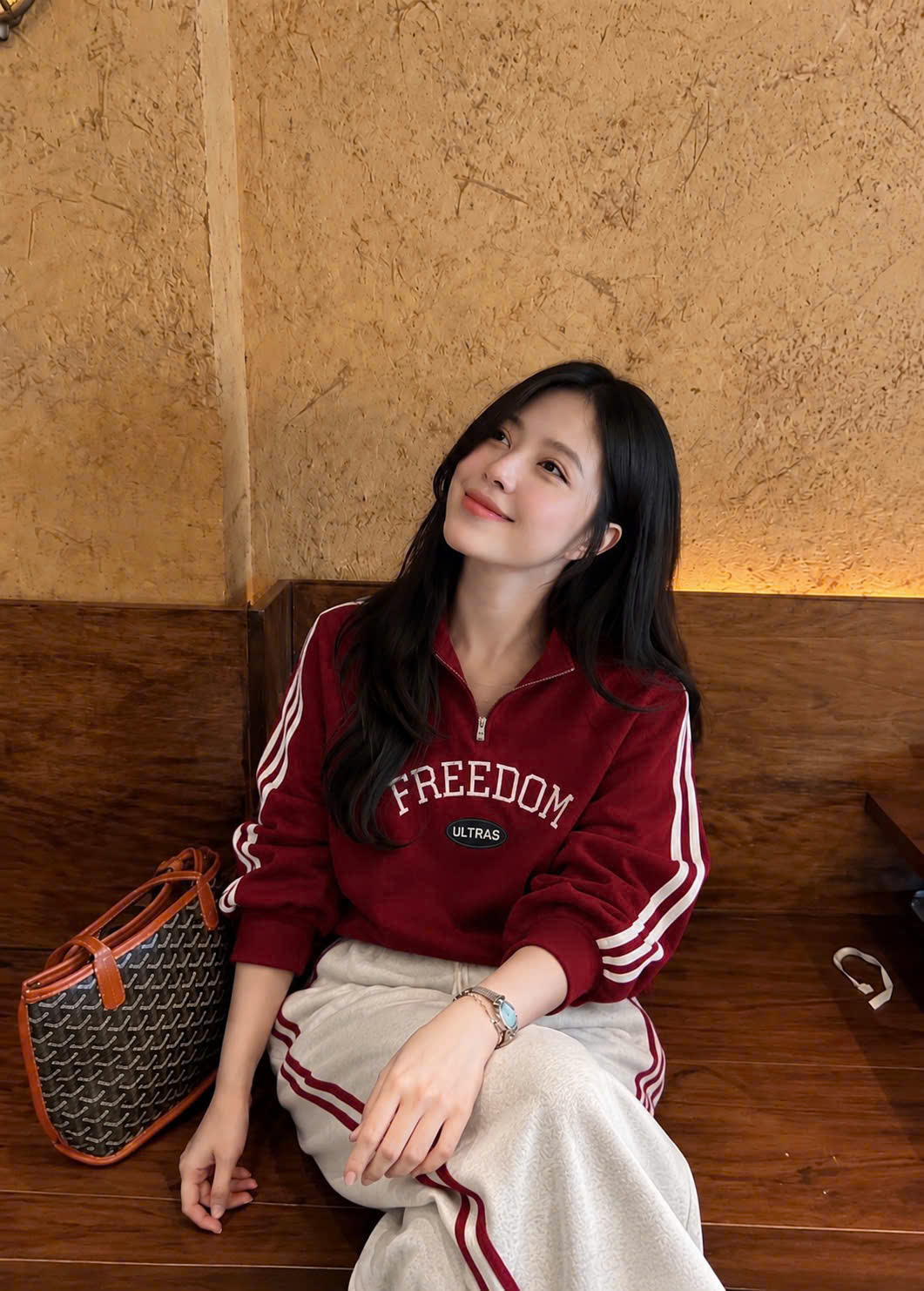 A615 - BỌ NỈ ĐỎ FREE QUẦN GHI