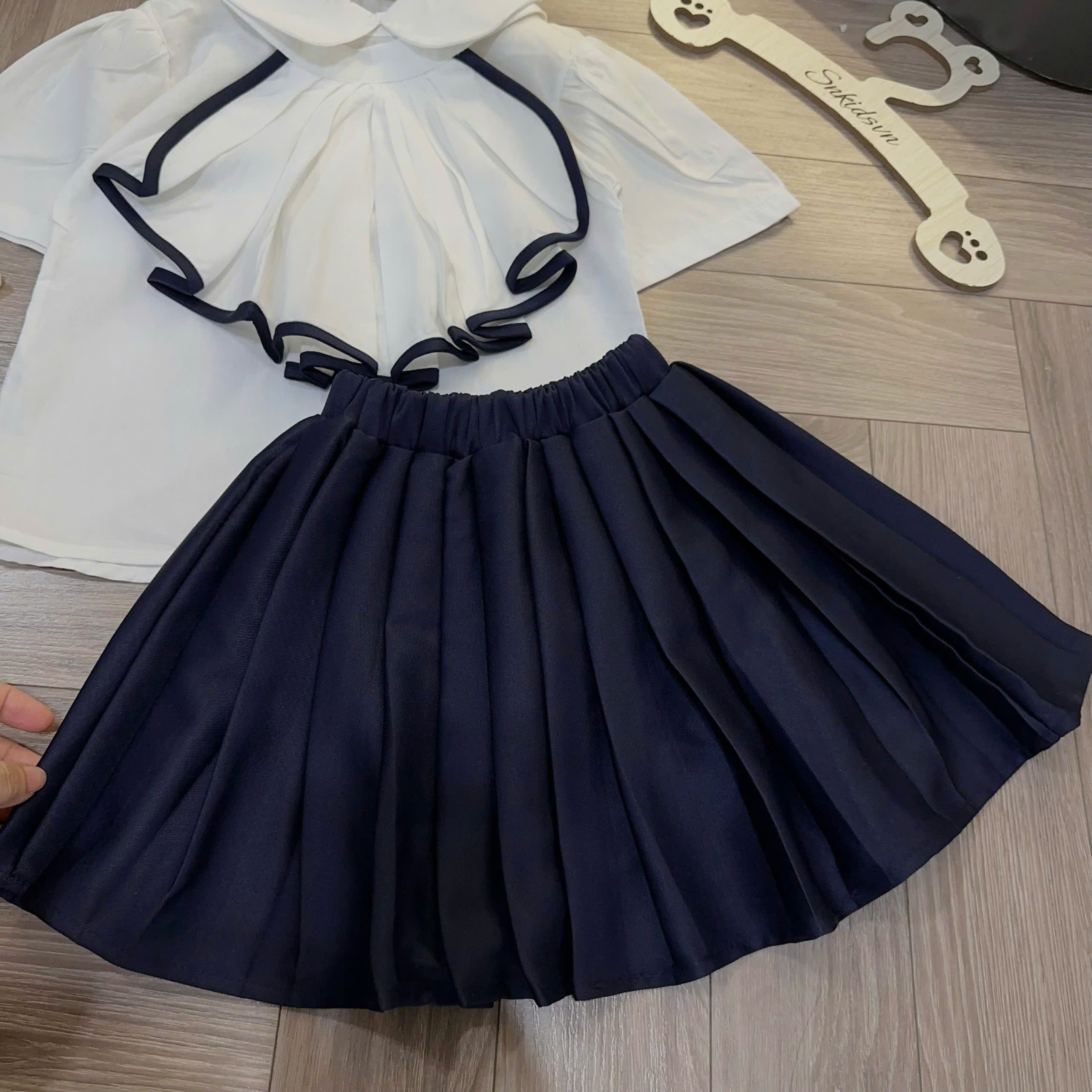 A618 - SET BỘ SƠ MI TRẮNG MIX CỔ RỜI CÁCH ĐIỆU CV THAN
