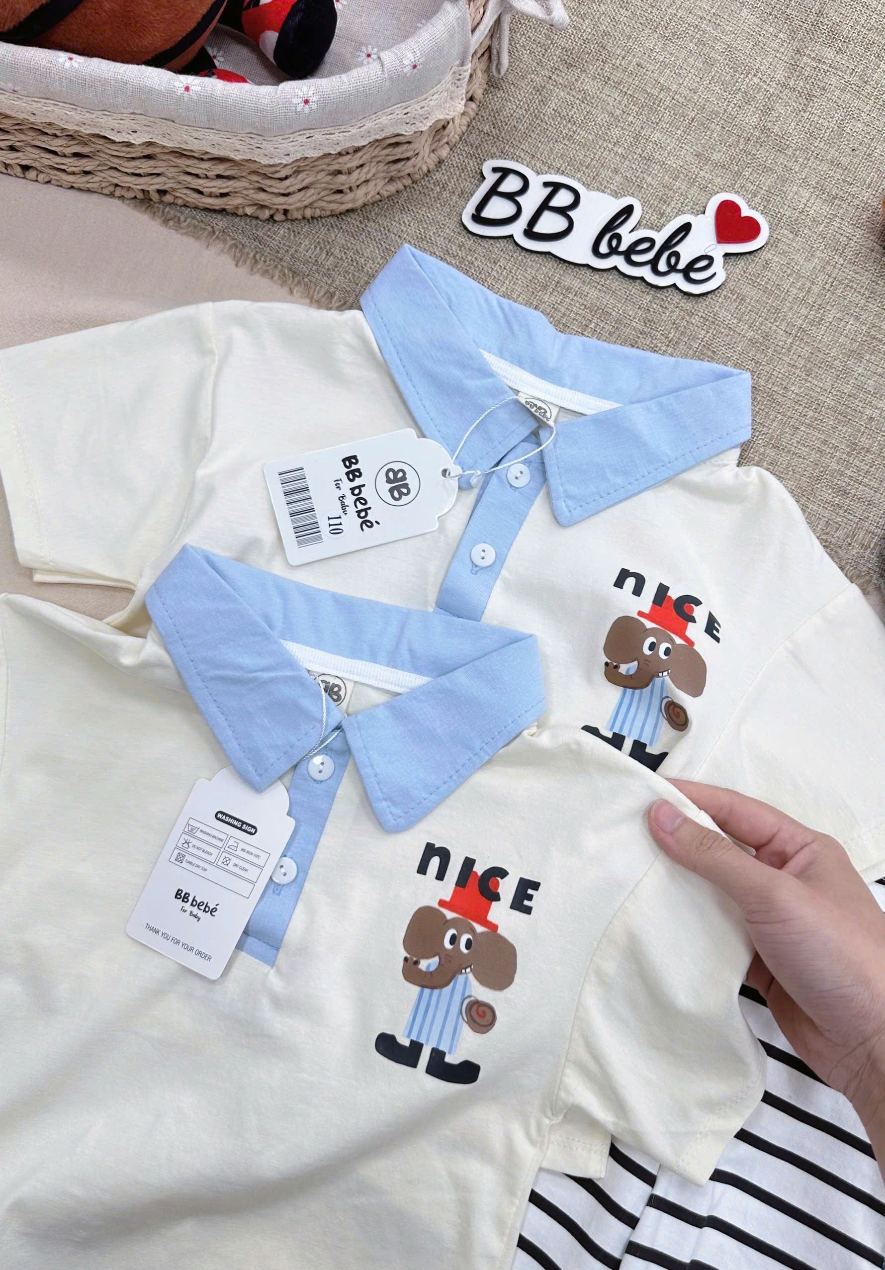 XẢ B109 - BỘ CỔ TRỤ NICE TRẮNG PHỐI CỔ XANH QUẦN KẺ
