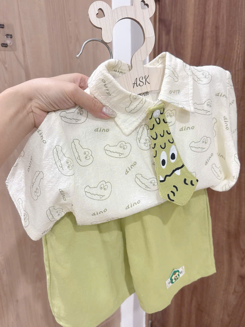 XẢ B115 - SET ÁO SƠ MI CÀ VẠT TRẮNG QUẦN CỐM