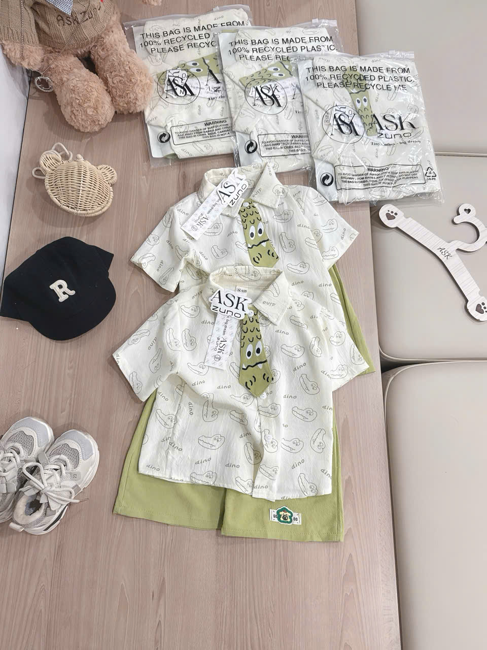 XẢ B115 - SET ÁO SƠ MI CÀ VẠT TRẮNG QUẦN CỐM