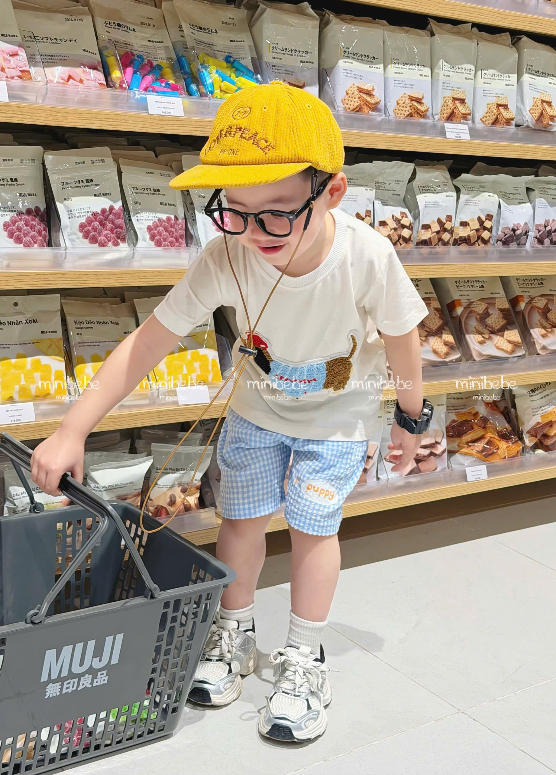XẢ B133 - SET BỘ PHÔNG TRẮNG THÊU CÚN XÙ QUẦN XANH