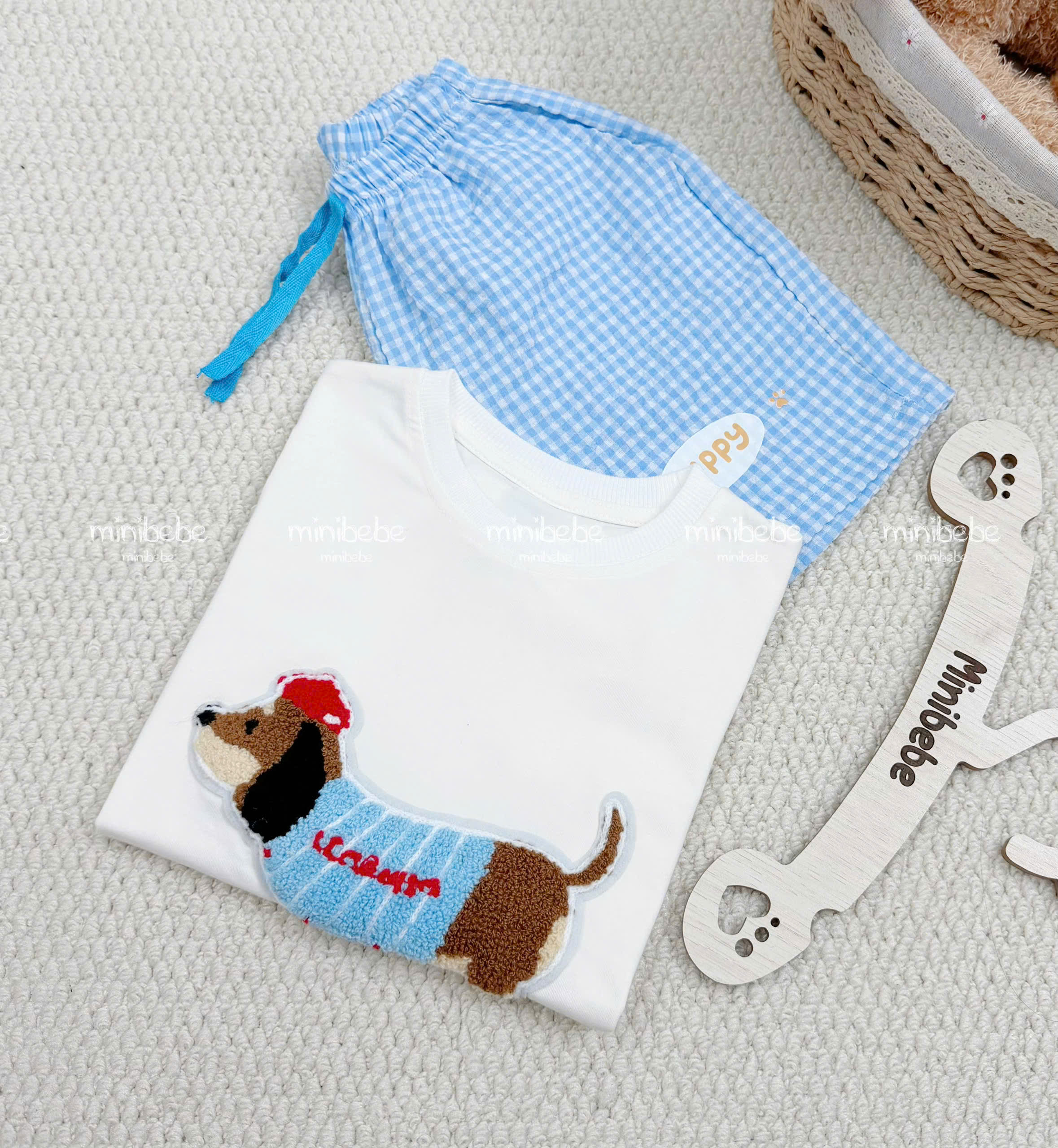 XẢ B133 - SET BỘ PHÔNG TRẮNG THÊU CÚN XÙ QUẦN XANH