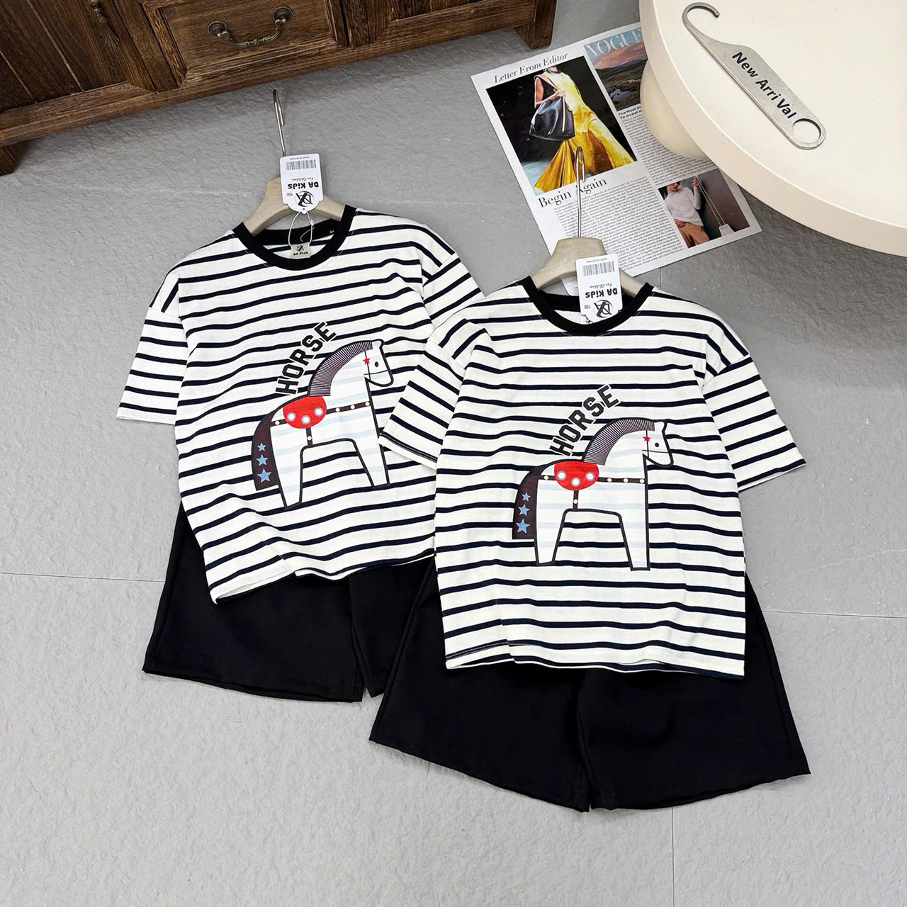 XẢ B214 - SET BỘ KẺ NGỰA ĐEN TRẮNG SIZE NHỠ
