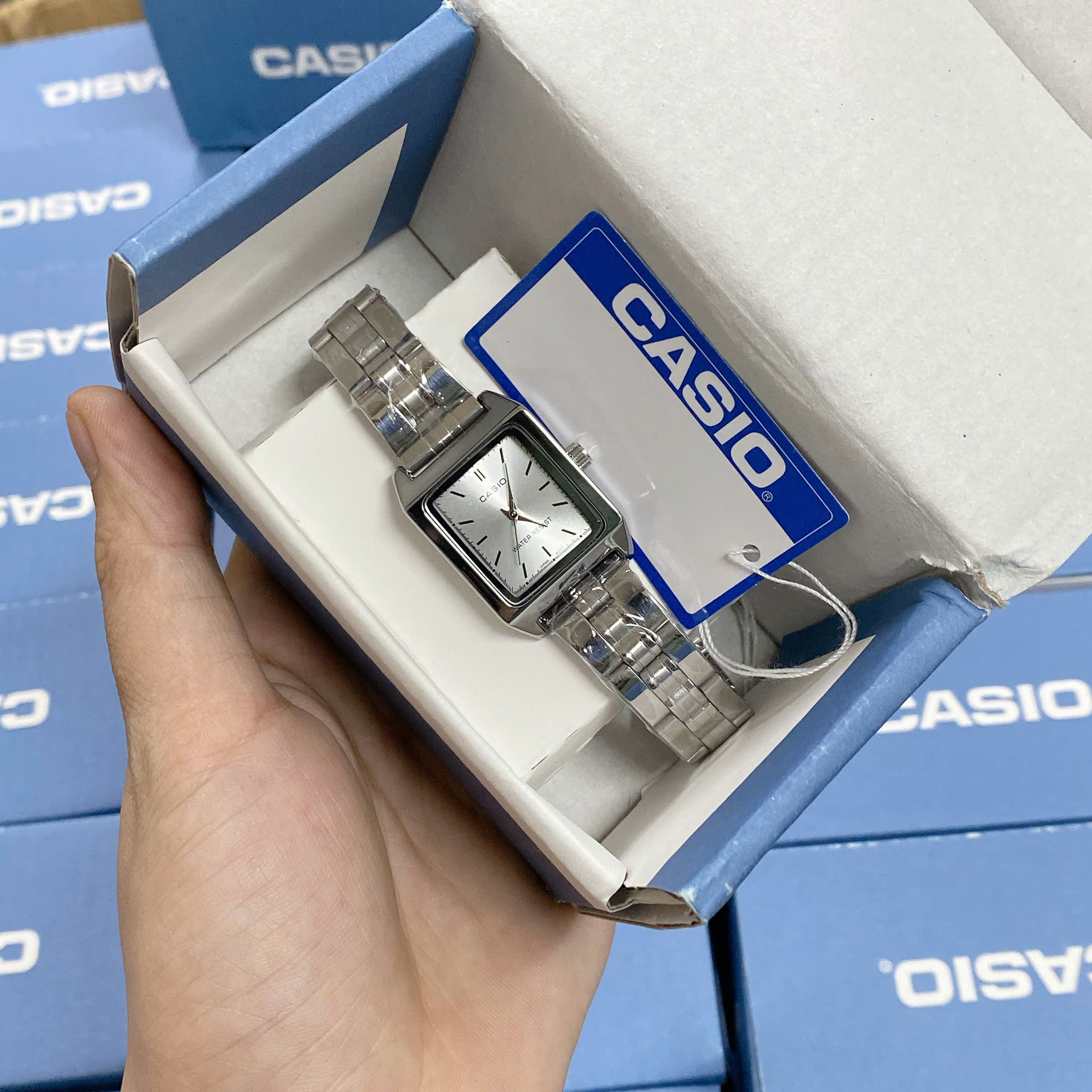B229 - ĐỒNG HỒ CASIO MẶT CHỮ NHẬT