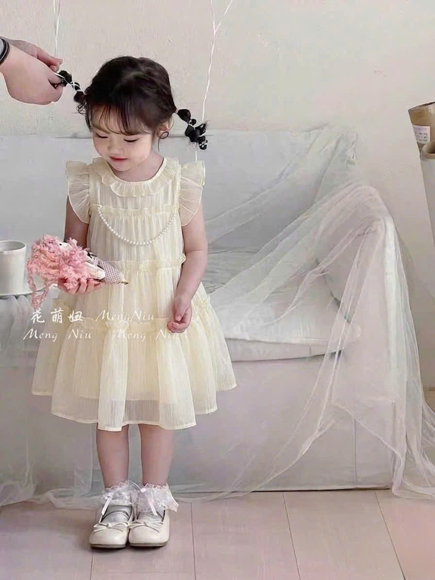 XẢ B246 - VÁY TRẮNG KEM TẦNG CÔNG CHÚA